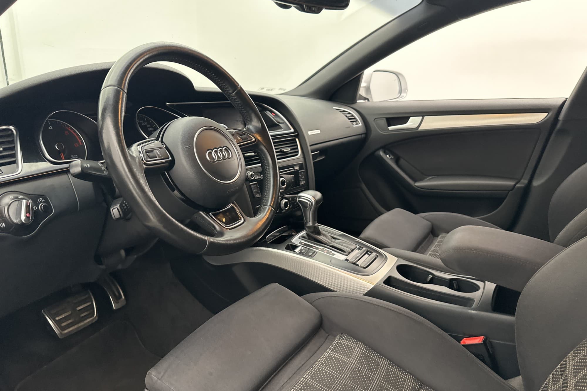 Audi A5 Sportback 2.0 TDI Q 177hk S-Line Sensorer Drag