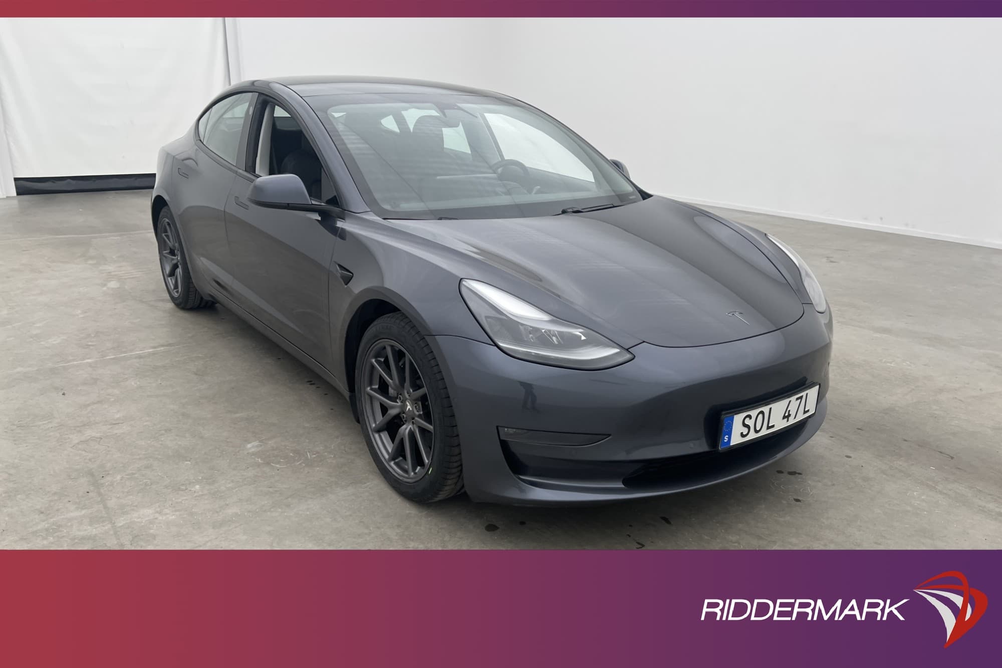 Tesla Model 3 Long Range AWD
