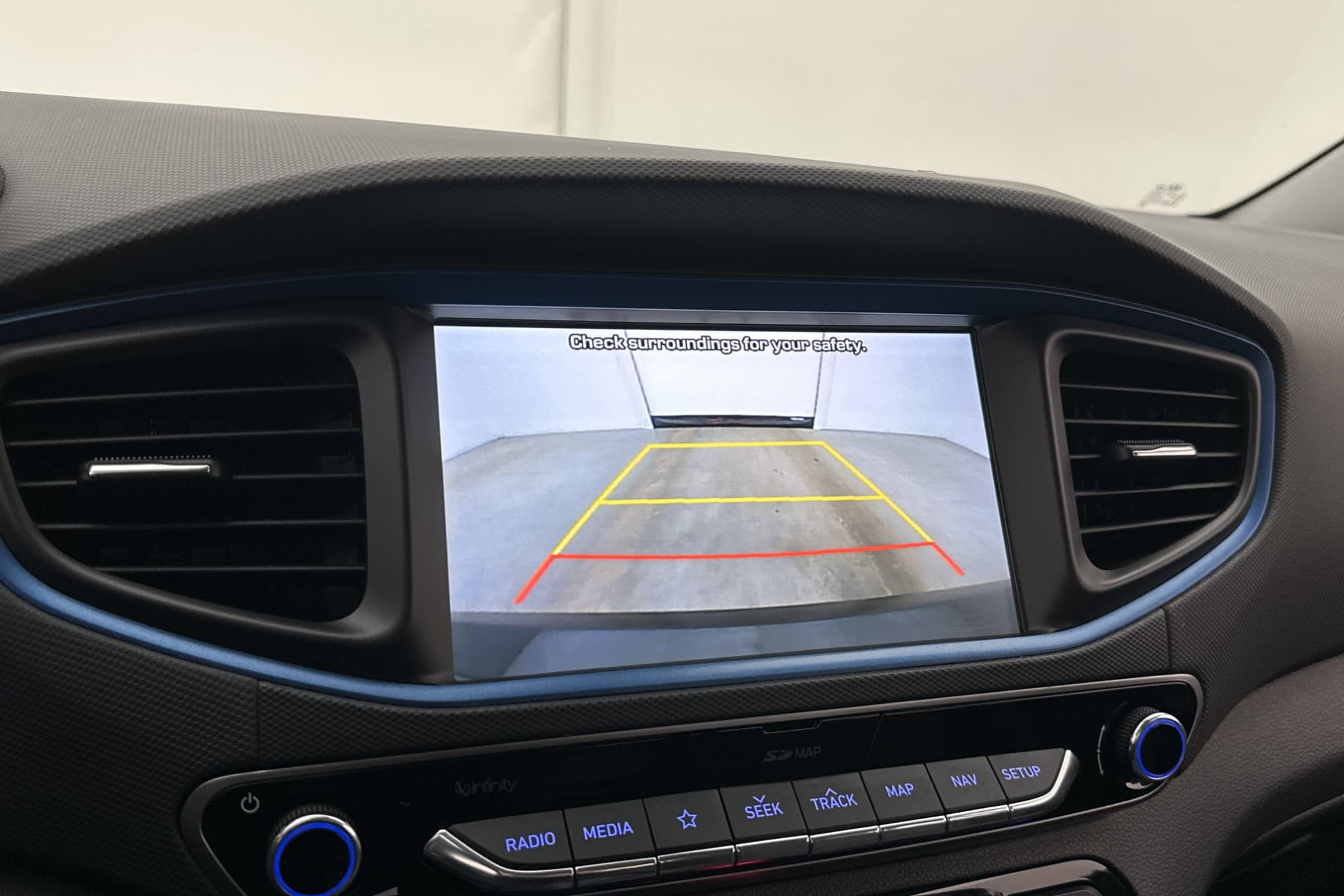 Hyundai IONIQ Plug-in 164hk Premium Plus Kamera Navi CarPlay
