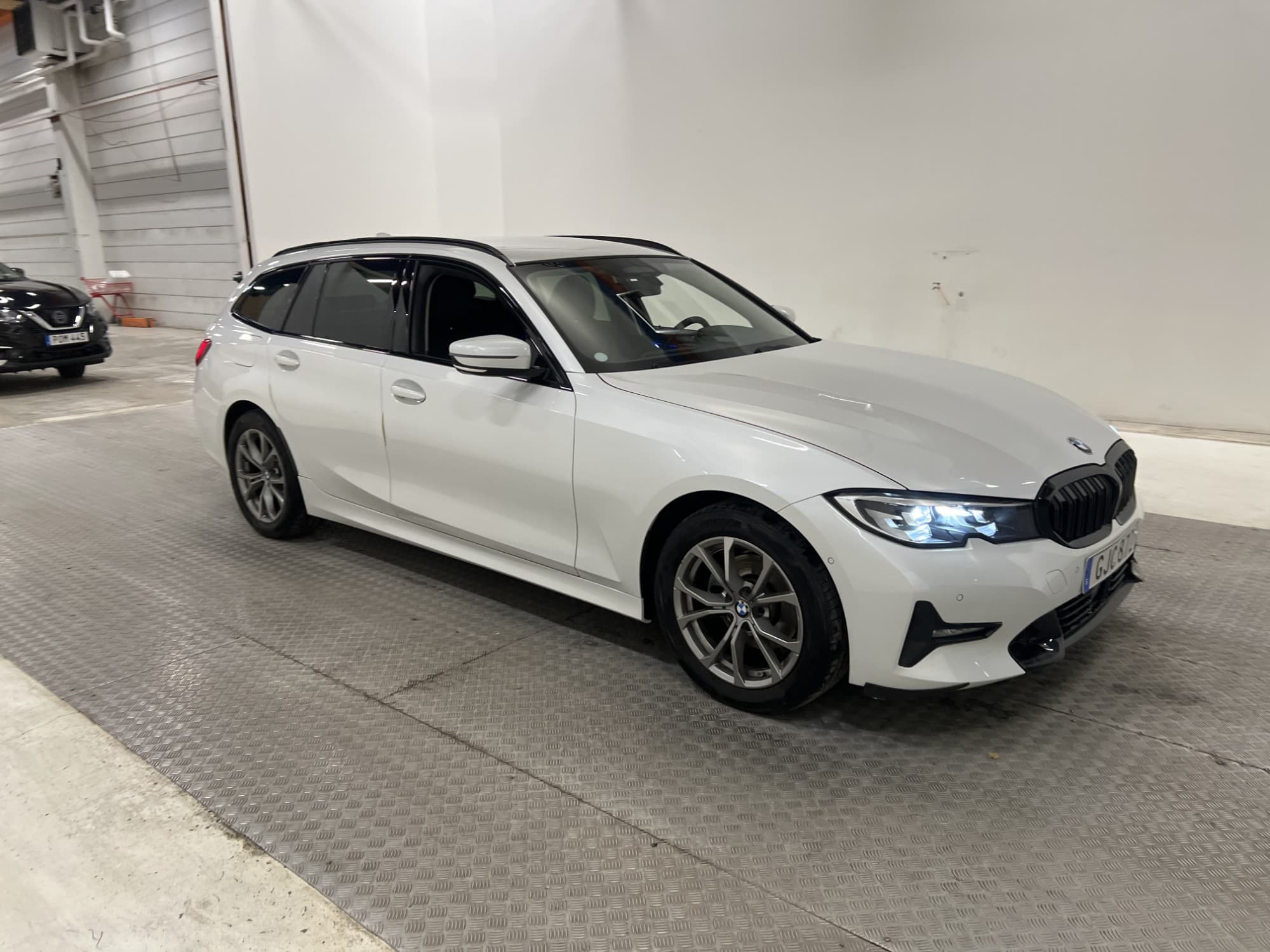 BMW 320 d xDrive Touring 190hk