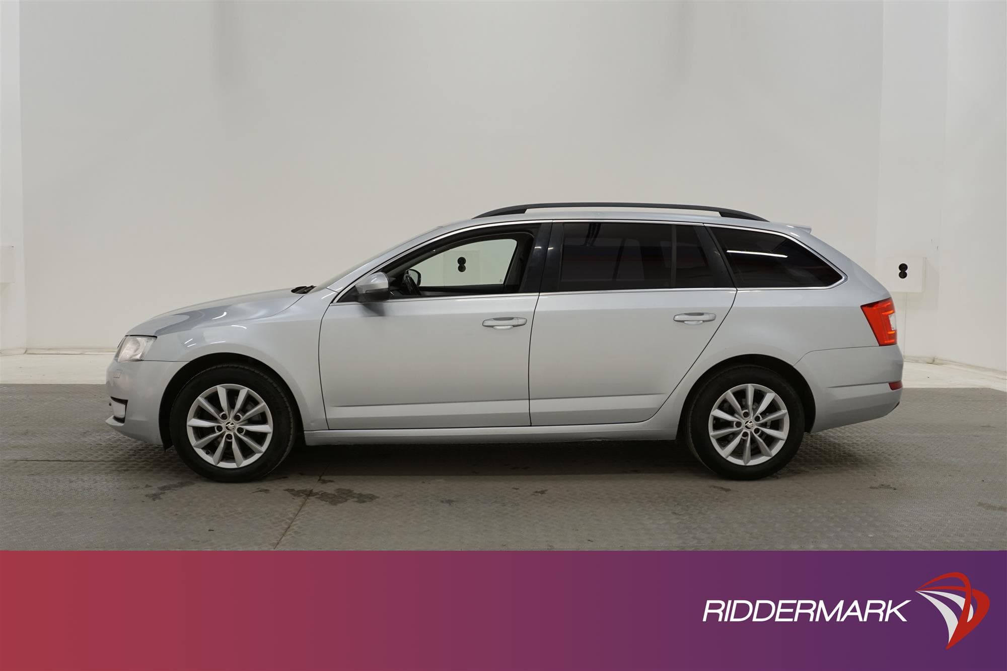 Skoda Octavia Kombi 1.6 TDI 105hk