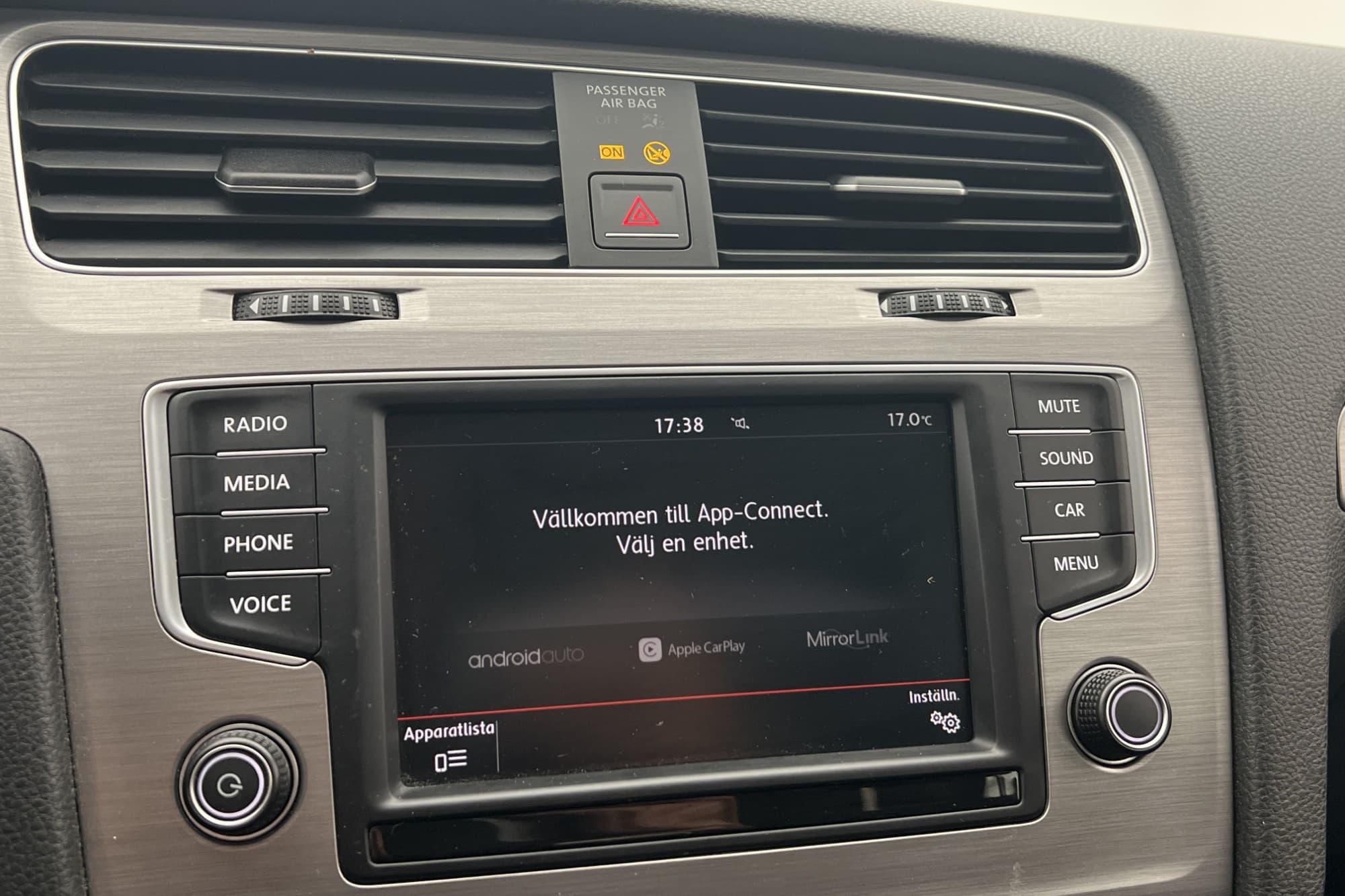 Volkswagen Golf 1.2 TSI 110hk Style Adaptiv CarPlay