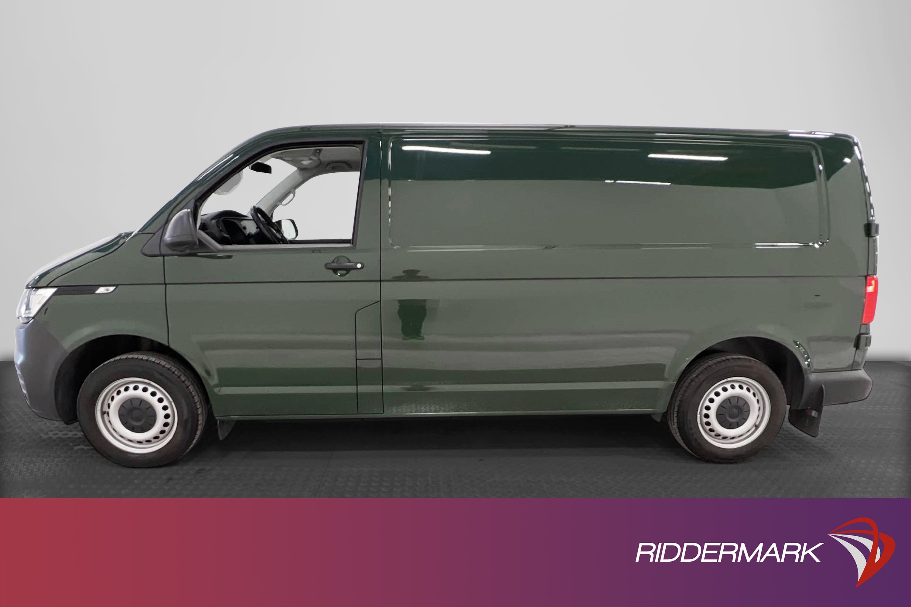 Volkswagen Transporter Lång 150hk Värmare Dragkrok PDC Moms