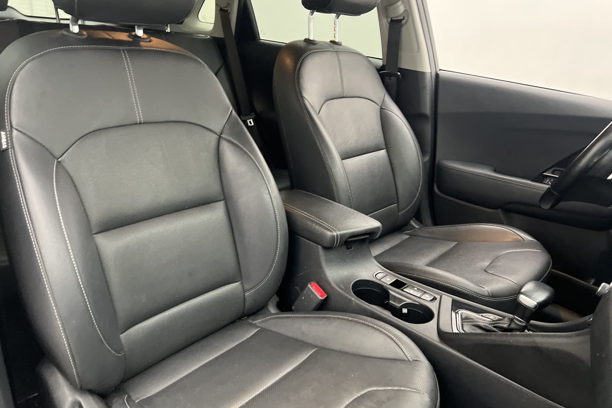 Kia Niro P-HEV 141hk Advance Plus 2 Kamera Navi Skinnklädsel