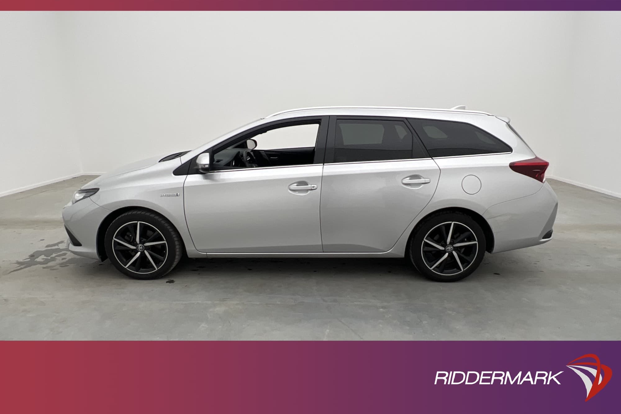 Toyota Auris Touring Sports Hybrid