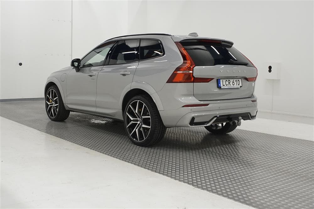 Volvo XC60 T8 AWD TwEn Polestar 421hk R-Design Pano H/K HuDexteriör