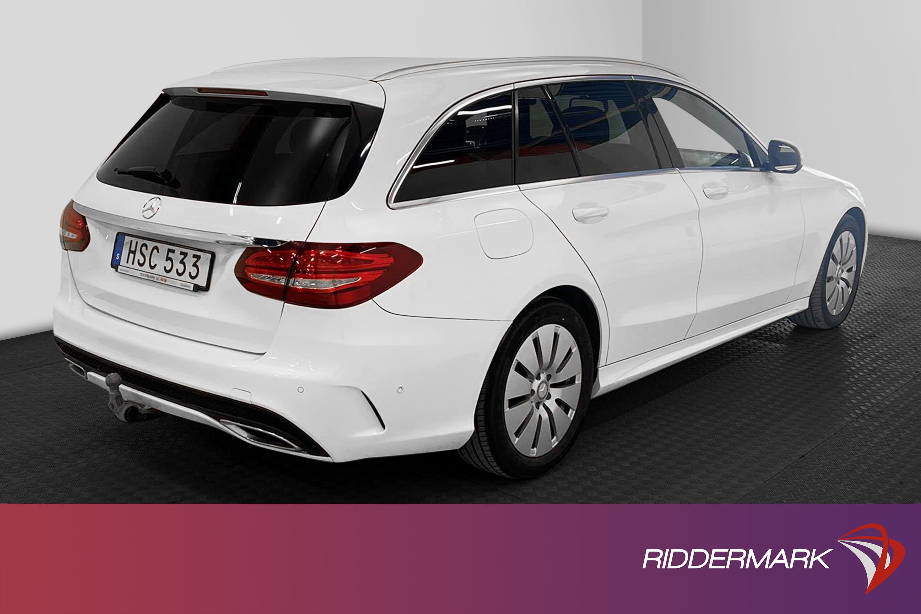 Mercedes-Benz C 250 AMG 204hk 4MATIC Skinn Burmester Dragexteriör