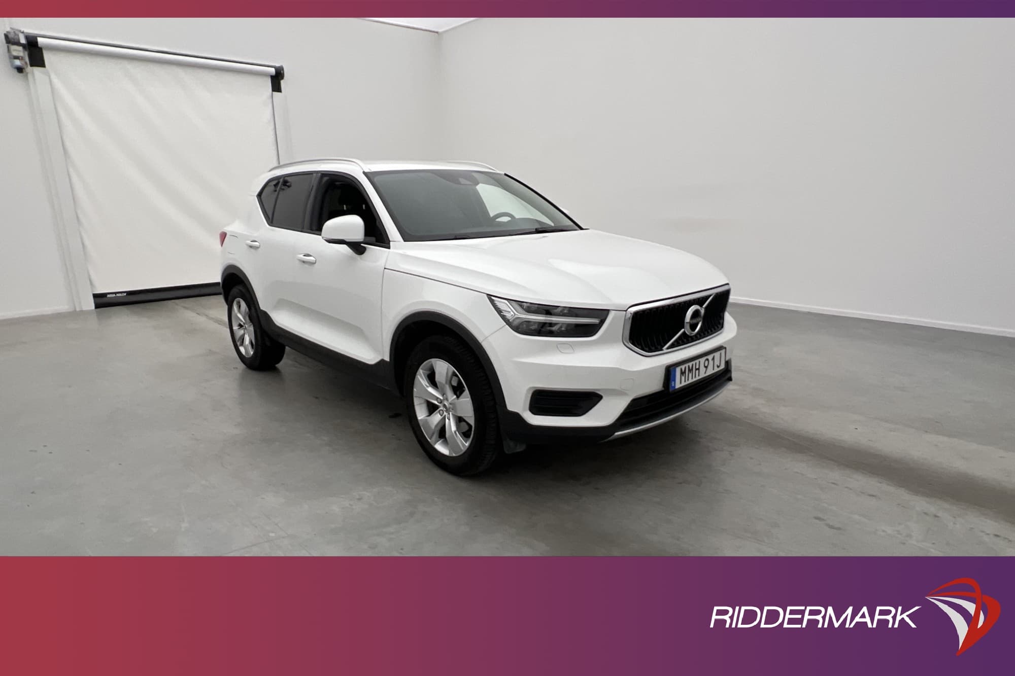 Volvo XC40 T2