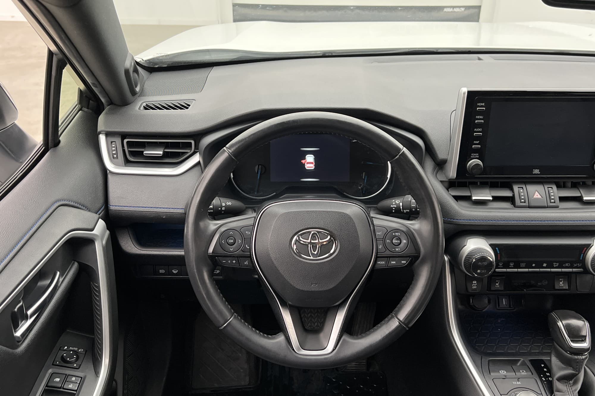 Toyota RAV4 Hybrid AWD 222hk Style JBL B-Kamera Dragkrok