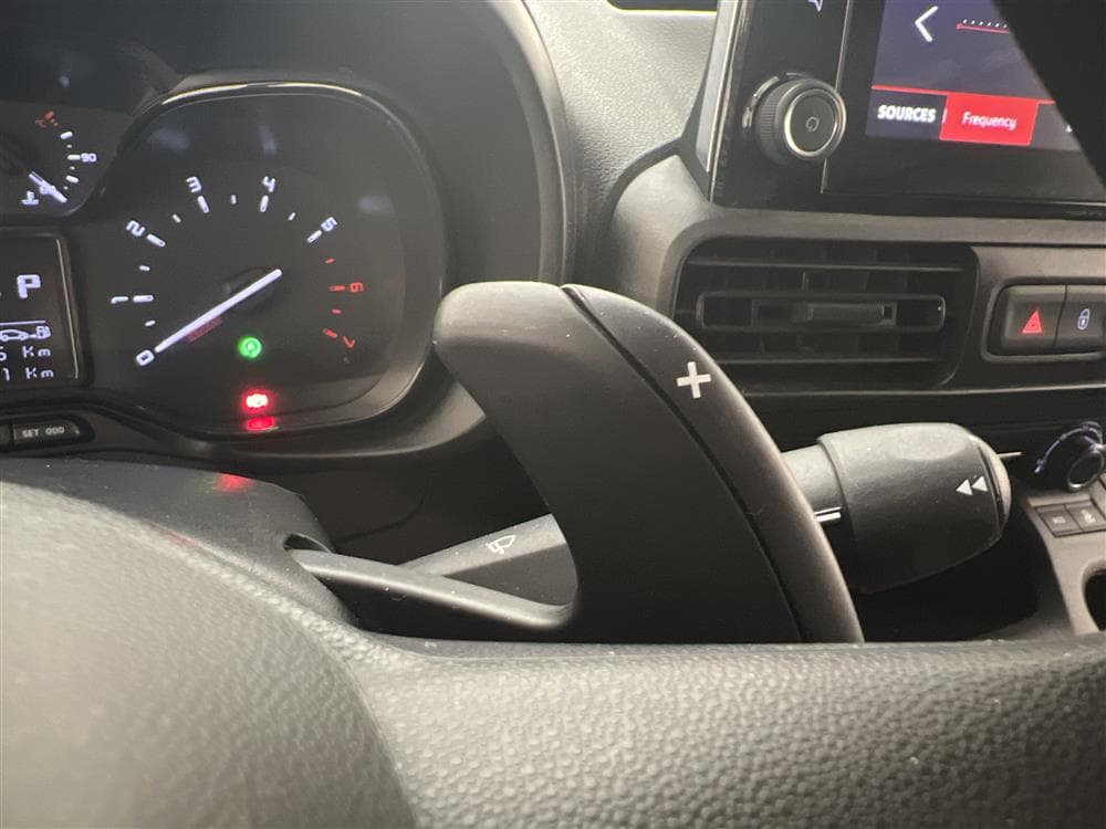 Citroën Berlingo 1.5 HDi Eu6 130hk Aut Värmare interiör