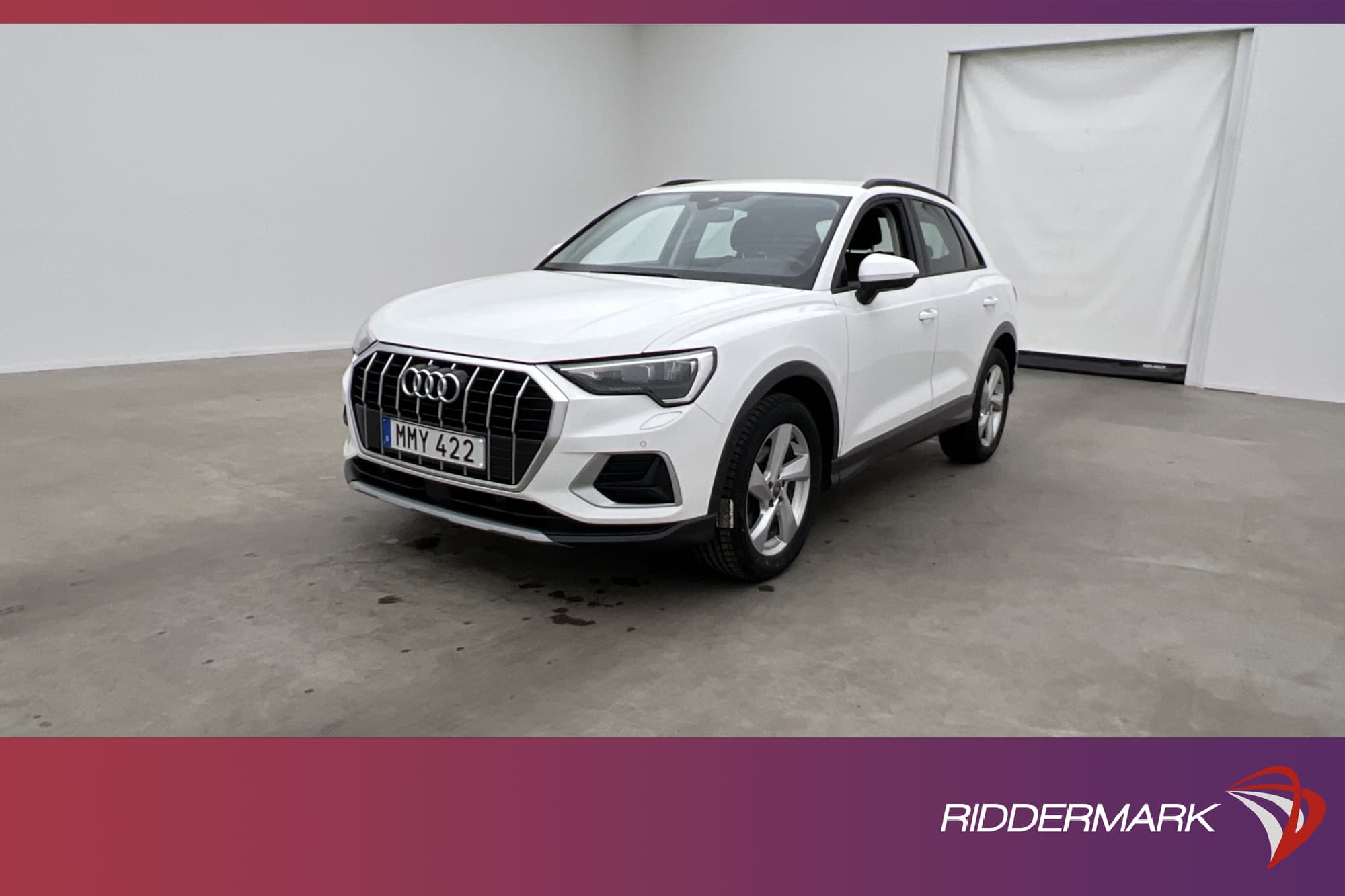 Audi Q3 35 TDI 150hk Proline Cockpit Drag P-Sensorer