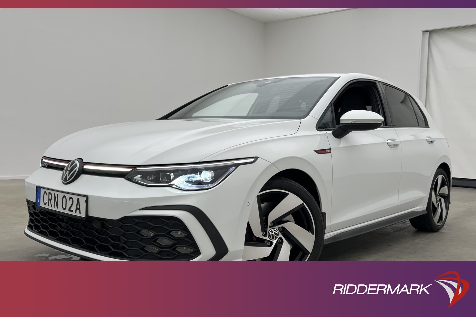 Volkswagen Golf GTI 2.0 245hk Värmare Kamera CarPlay