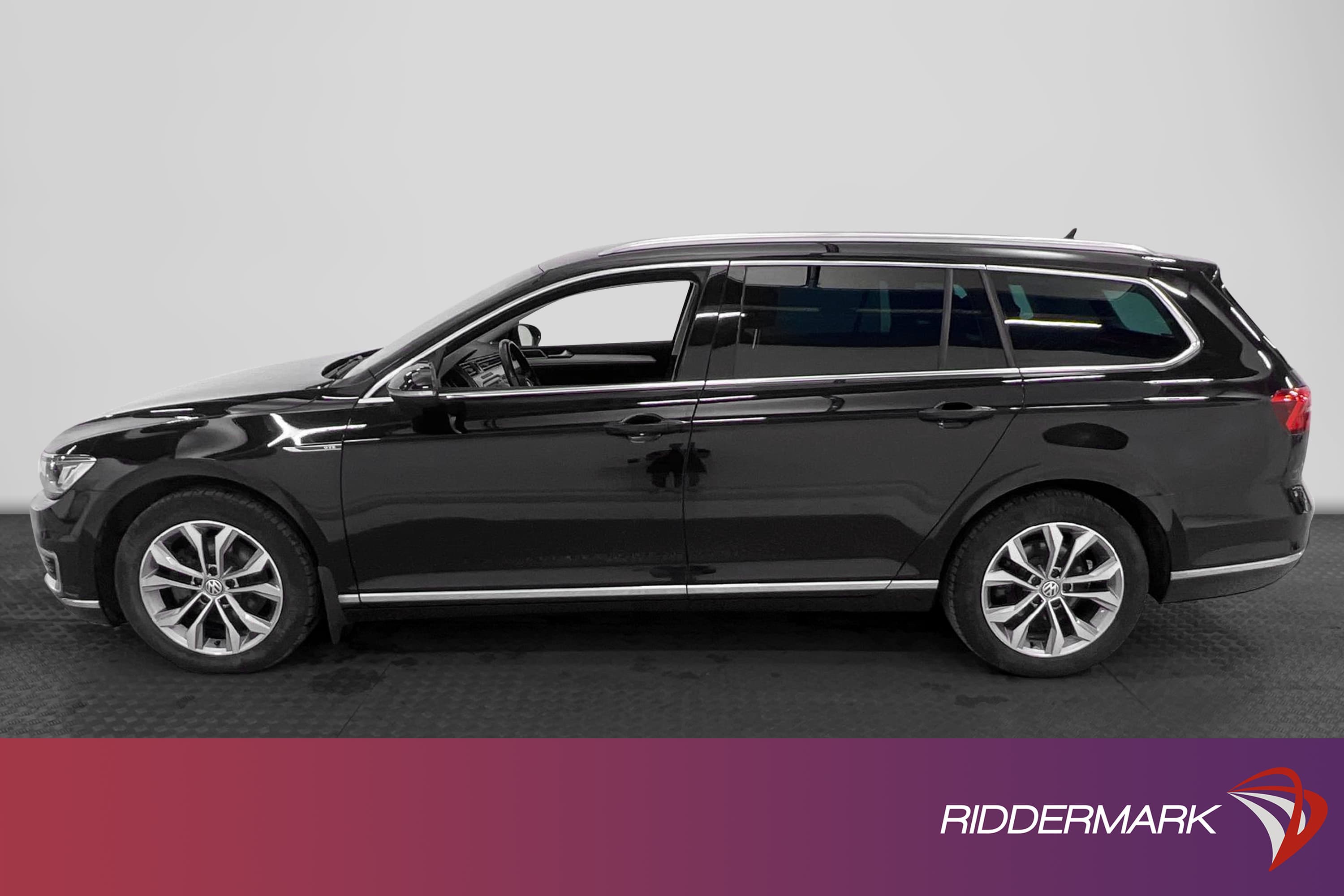 Volkswagen Passat GTE 218hk