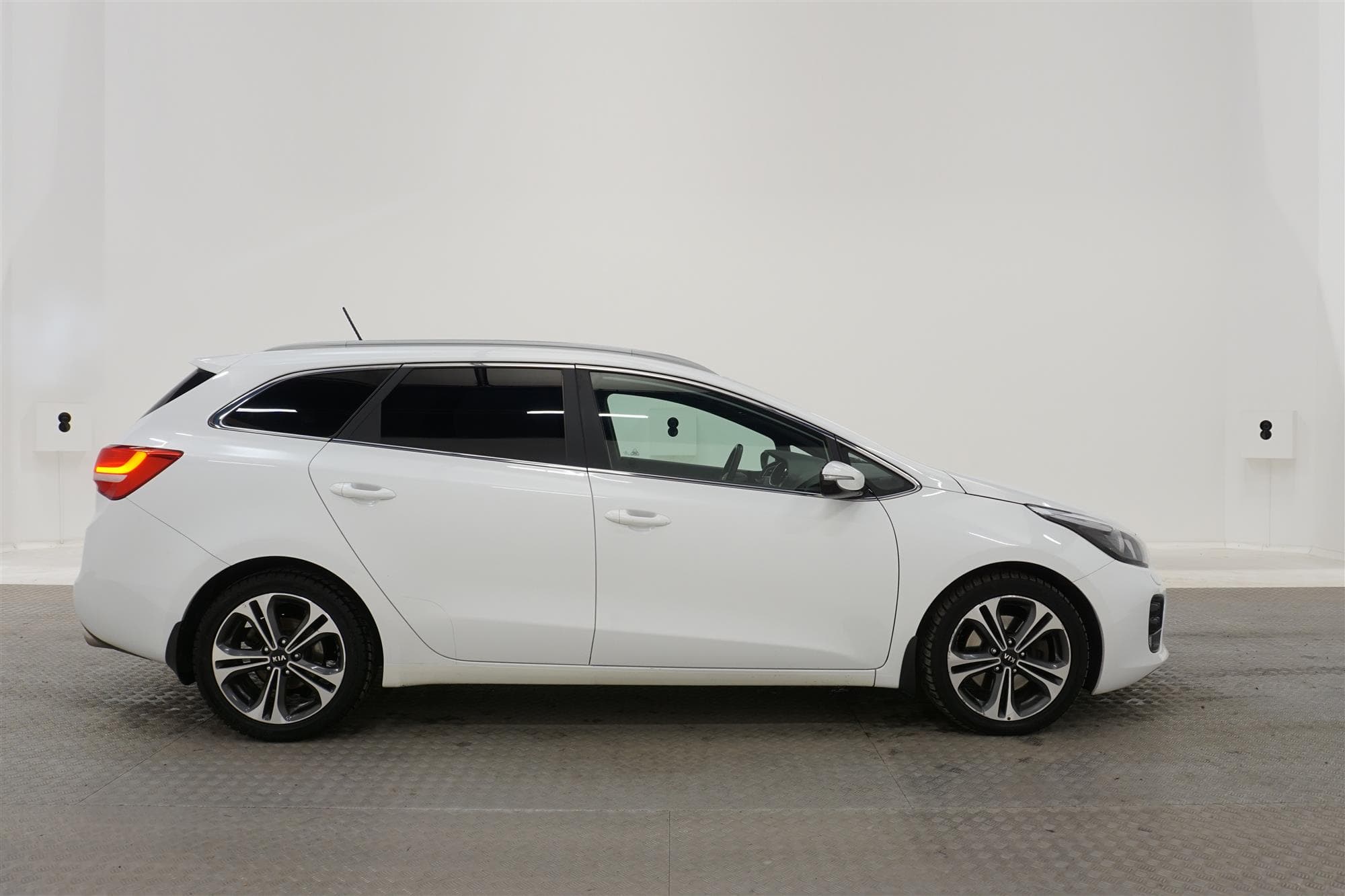 Kia Ceed SW 1.6 CRDi 136hk GT Line Backkamera 0,44L/mil