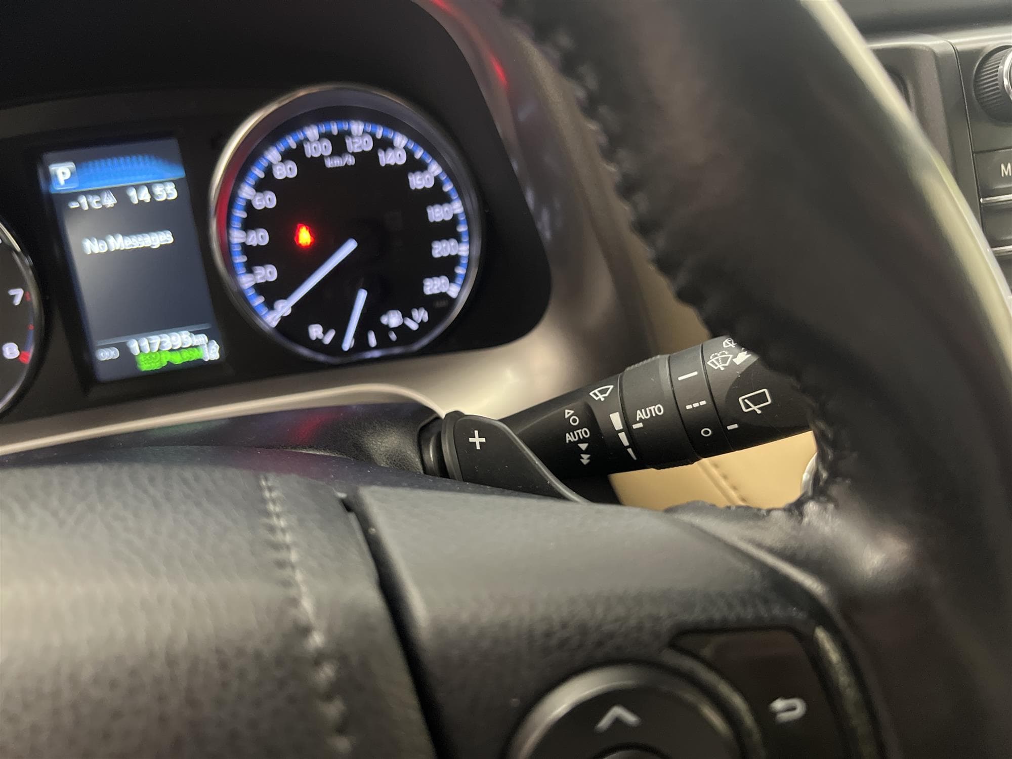 Toyota RAV4 2.0 4x4 152hk Navi Drag Skinn 360-Kam Keyless