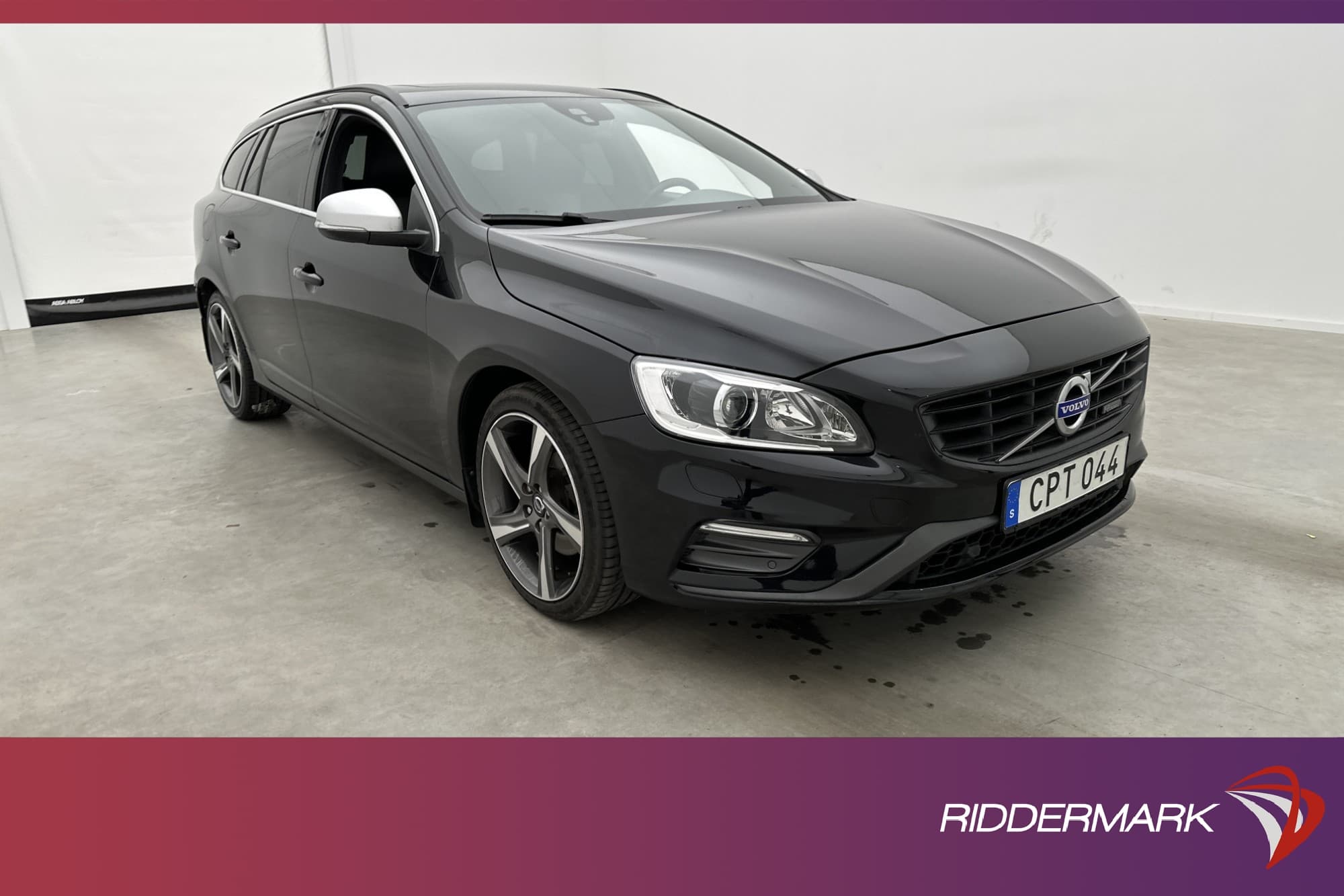 Volvo V60 D4