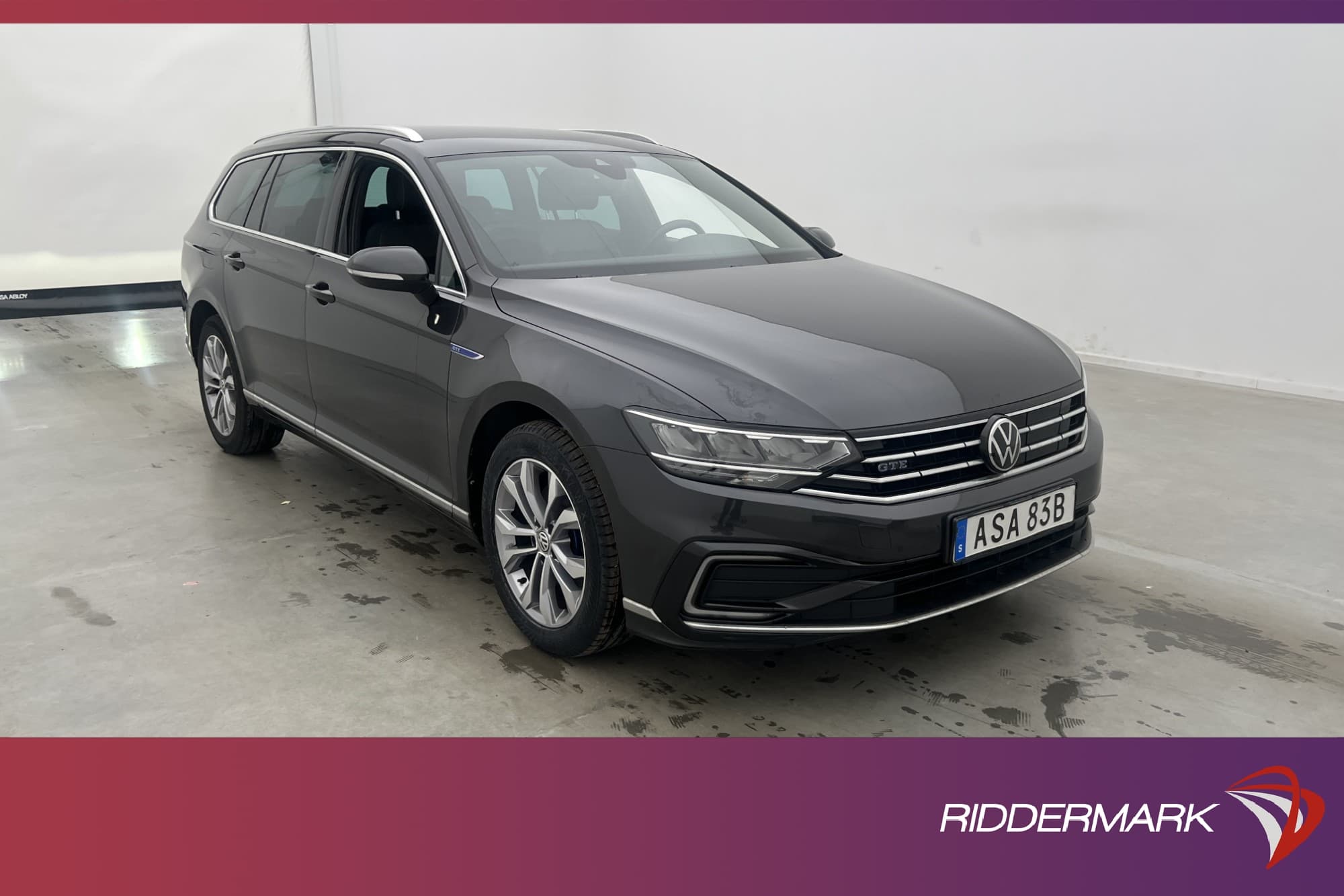 Volkswagen Passat GTE 218hk