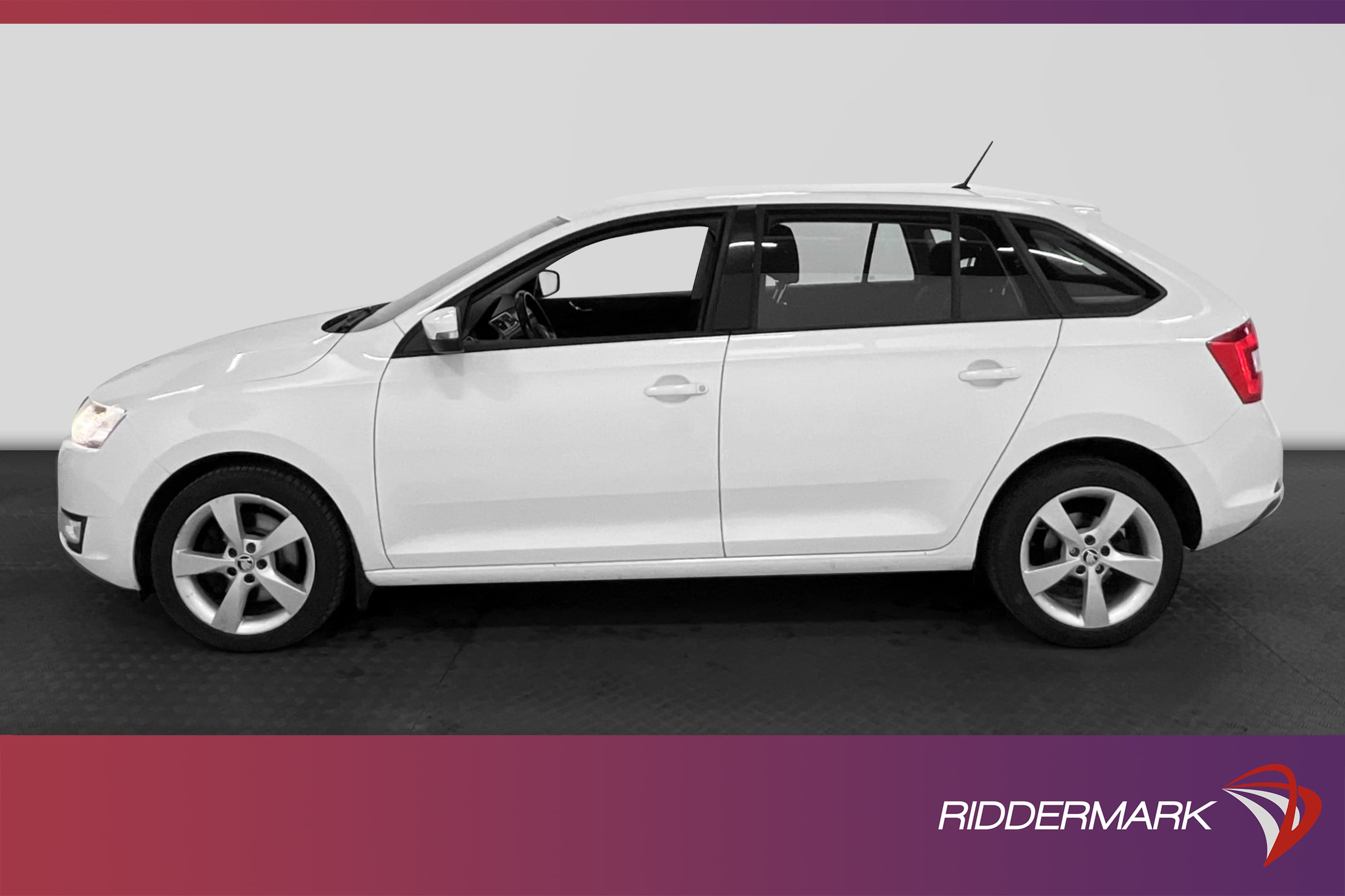 Skoda Rapid 1.2 TSI 110hk P-sensorer Nybesiktad 0,42L/mil