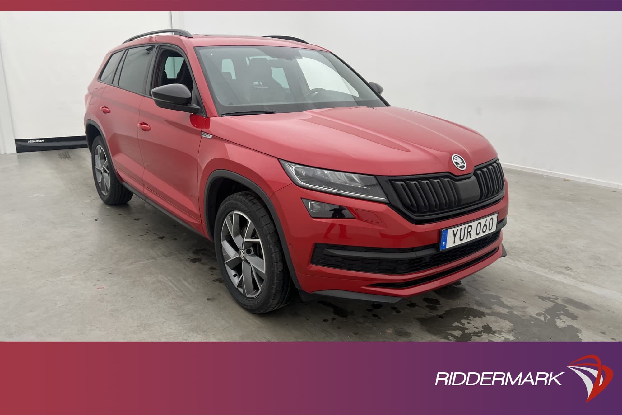 Skoda Kodiaq 4x4 190hk Sportline 7-Sit Canton Pano Värm Drag