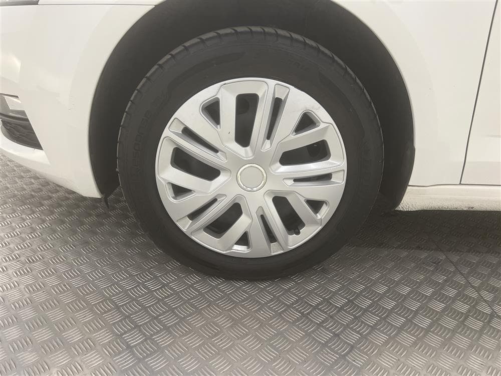 Skoda Octavia 2.0 TDI 150hk 4x4 M-värm Bluetooth 0.49l/milinteriör
