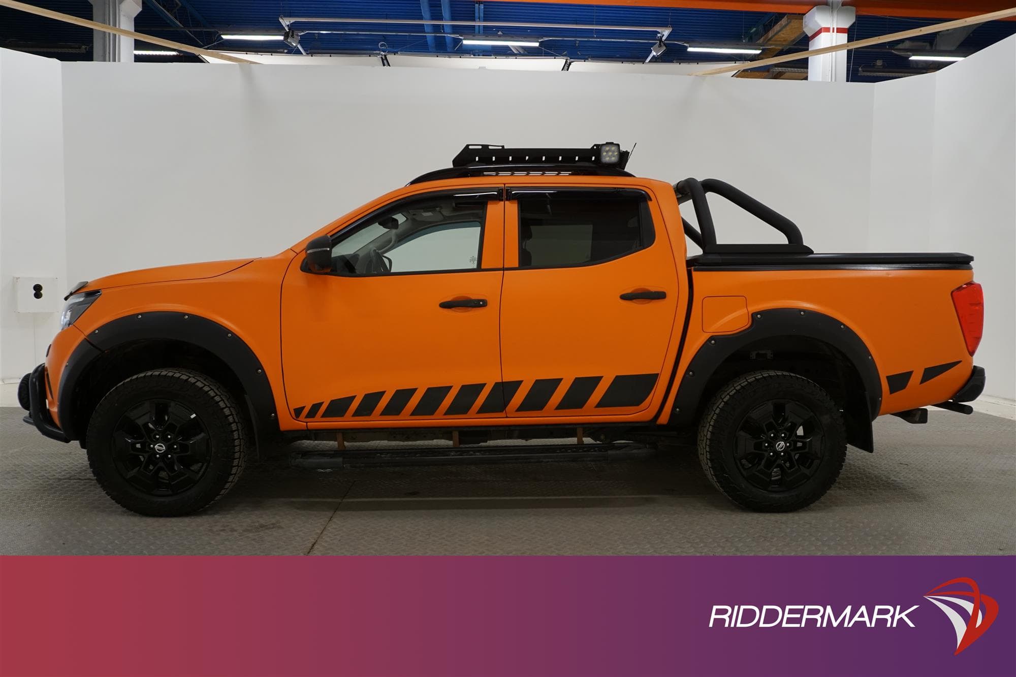 Nissan Navara 2.3dCi Automat N-Guard Taklucka Moms