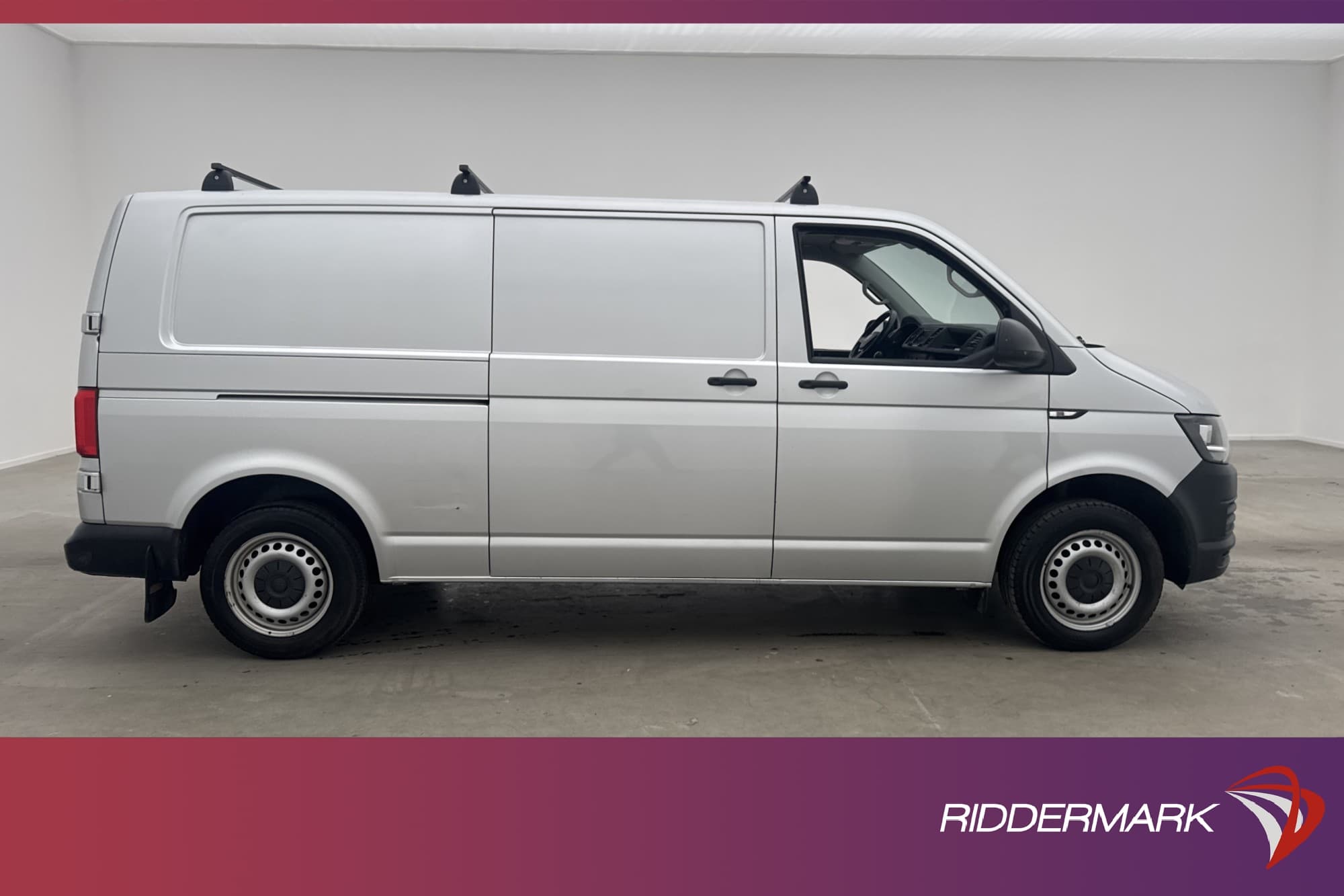 Volkswagen Transporter L2 2.0TDI Värm Drag PDC Moms 1-Ägare