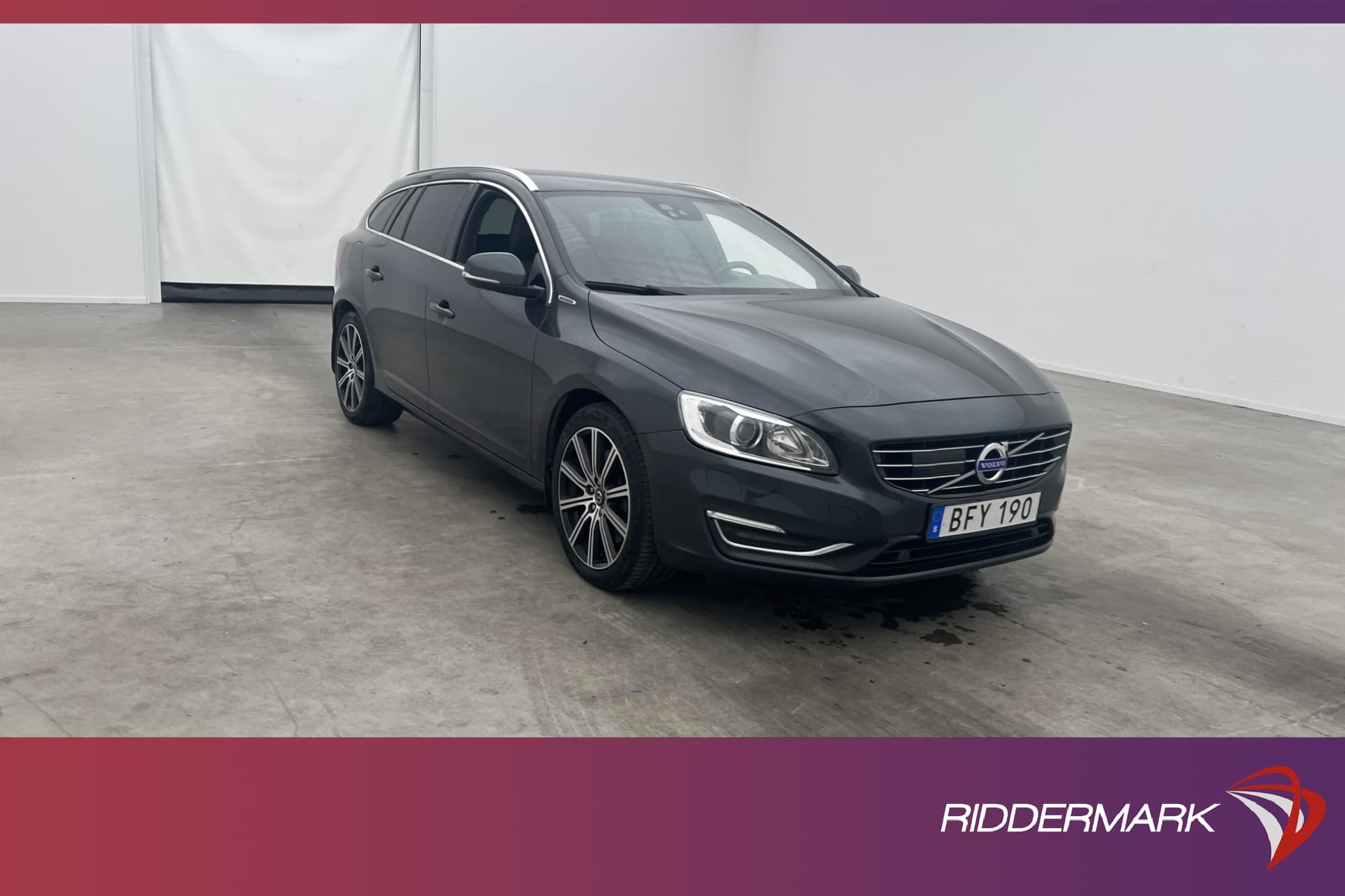Volvo V60 D6 Plug-in AWD 283hk