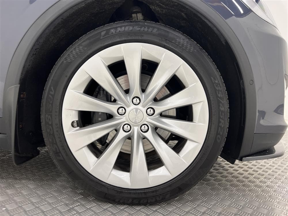Tesla Model X 100D 423hk Dragkrok FSD Kolfiber Moms Leasbarinteriör