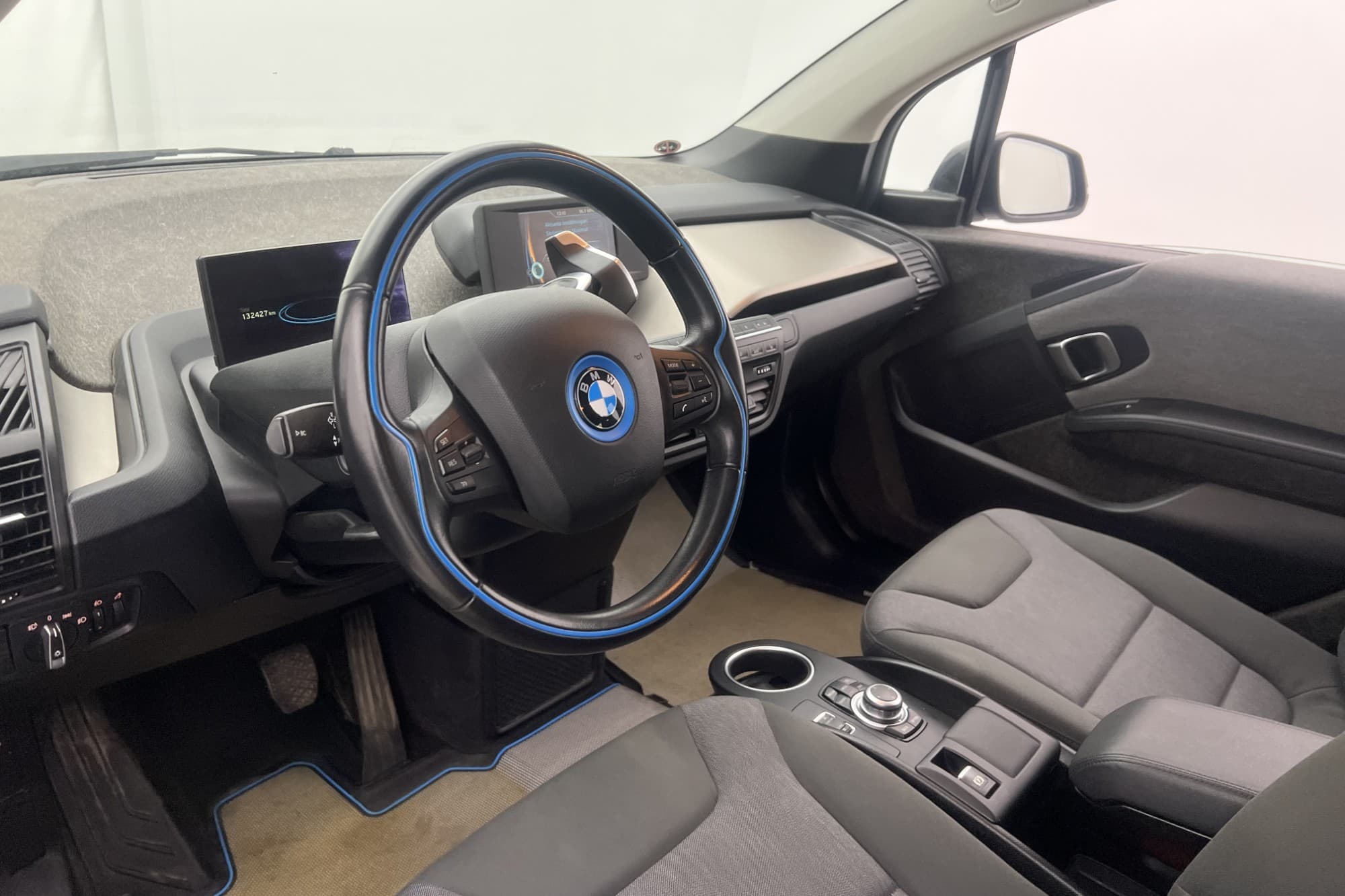 BMW i3 60 Ah REX 170hk Comfort Advanced Navi Sensorer