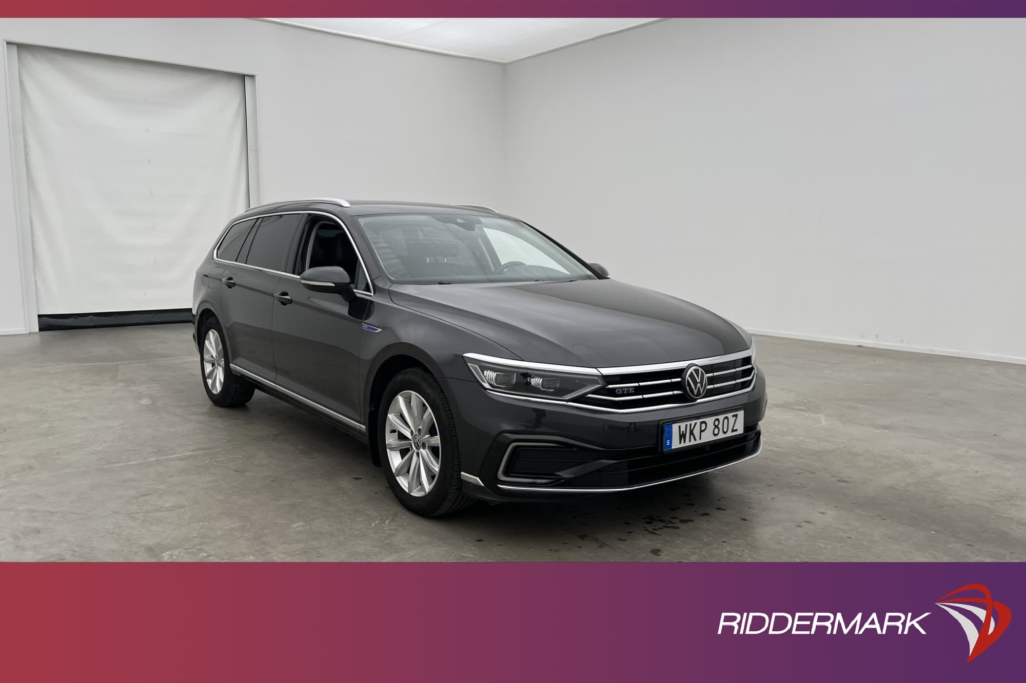 Volkswagen Passat GTE 218hk