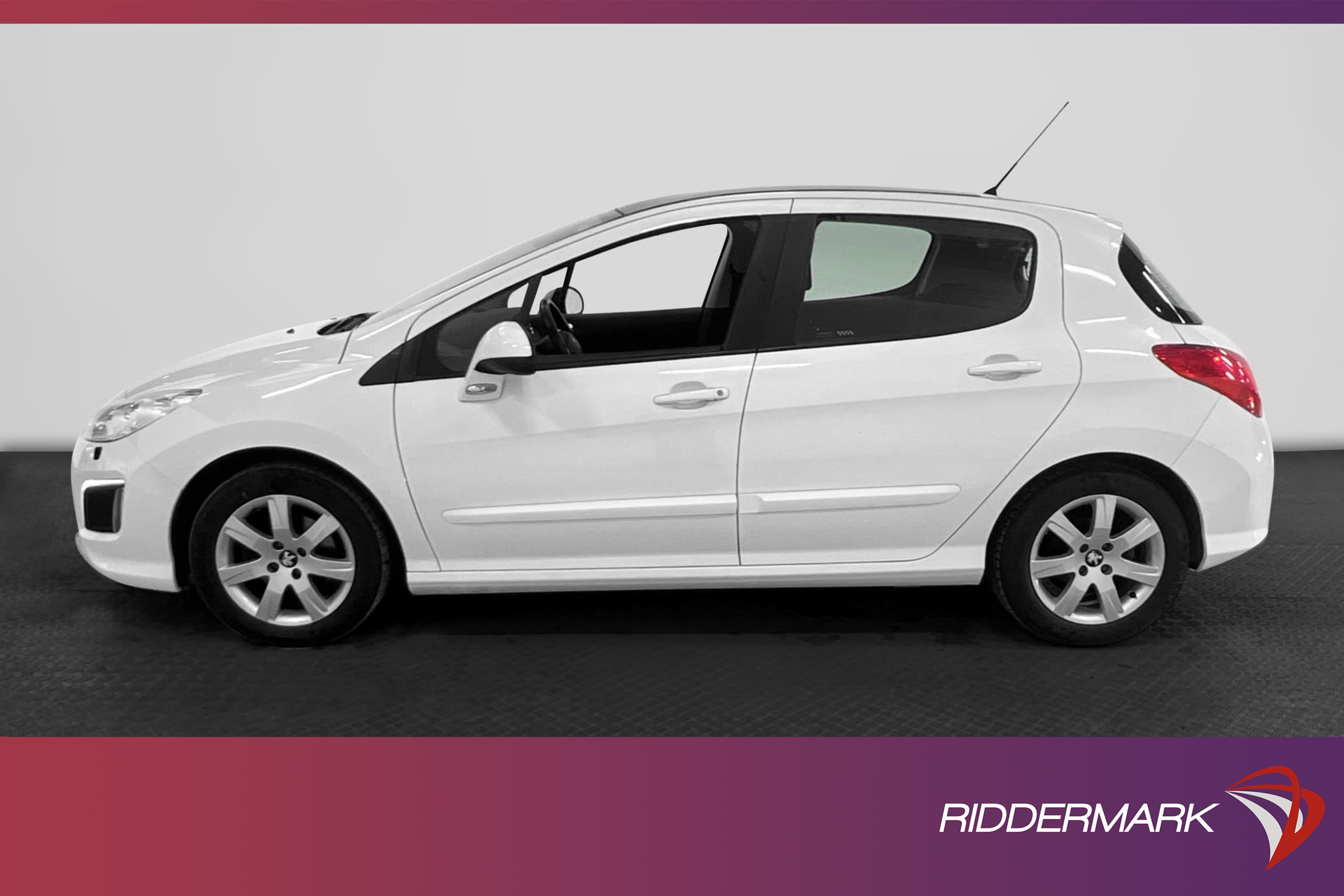 Peugeot 308 1.6 e-HDI 114hk  Panorama P-sensorer 0.37l/mil