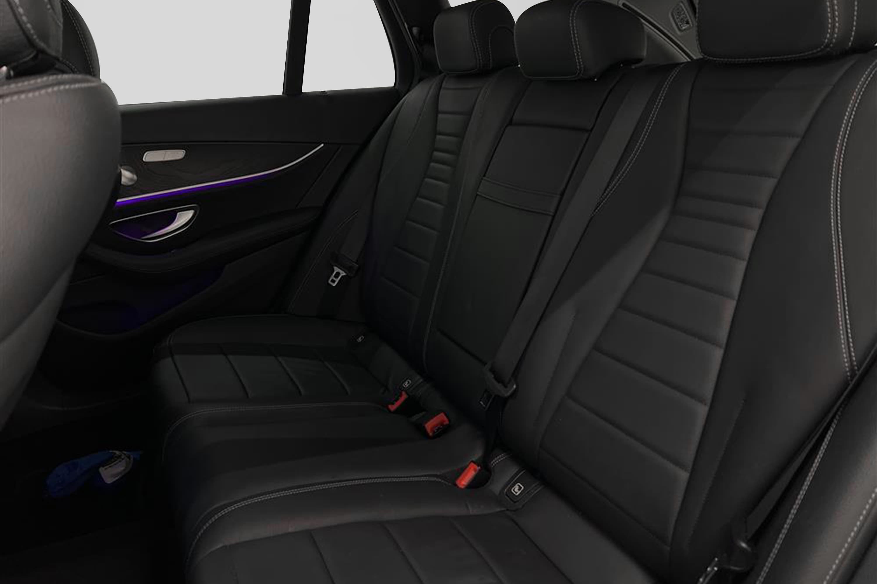 Mercedes-Benz E 220 d 4M All-T Burmester 360° Drag Värmareinteriör
