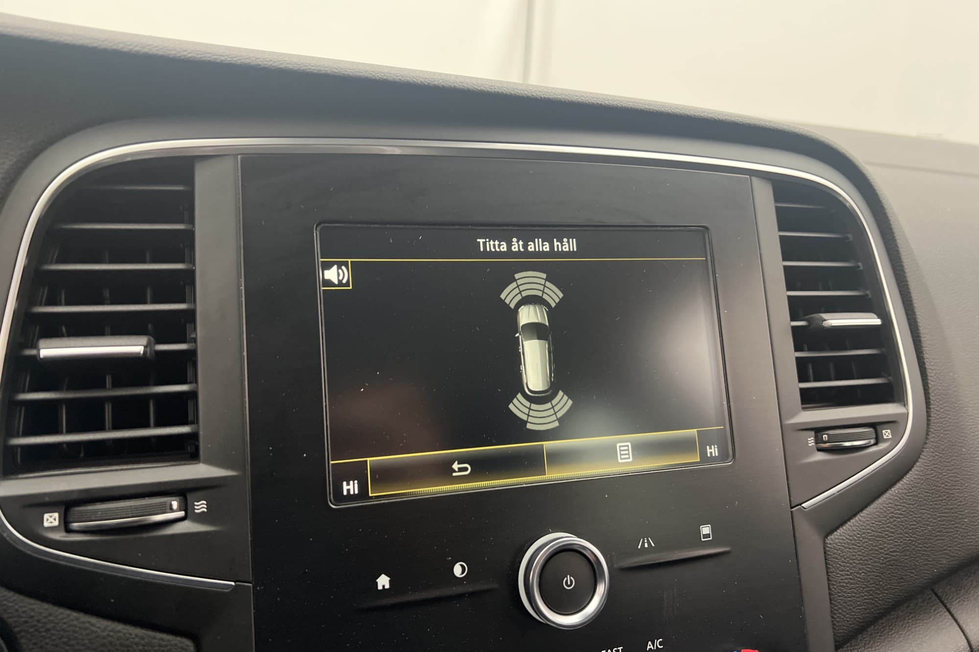 Renault Mégane Sport Tourer 1.3 TCe 140hk Zen Navi Sensorer
