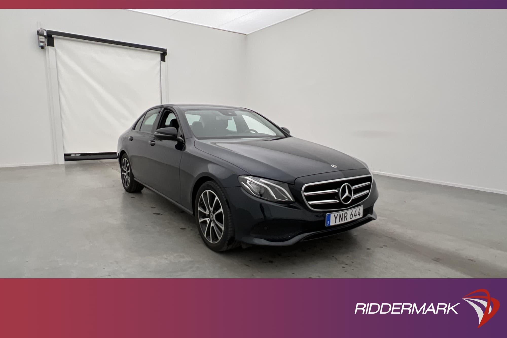 Mercedes-Benz E 300 245hk