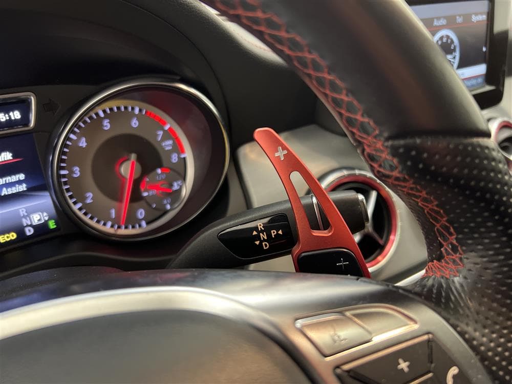 Mercedes-Benz CLA 250 211hk  AMG Pano Navi Drag Skinn