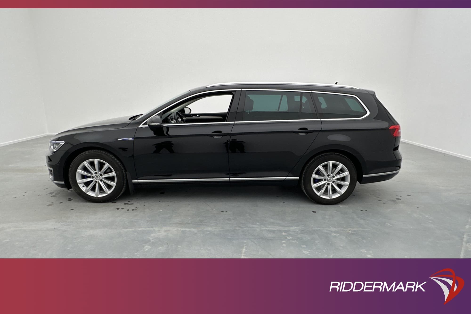 Volkswagen Passat GTE 218hk