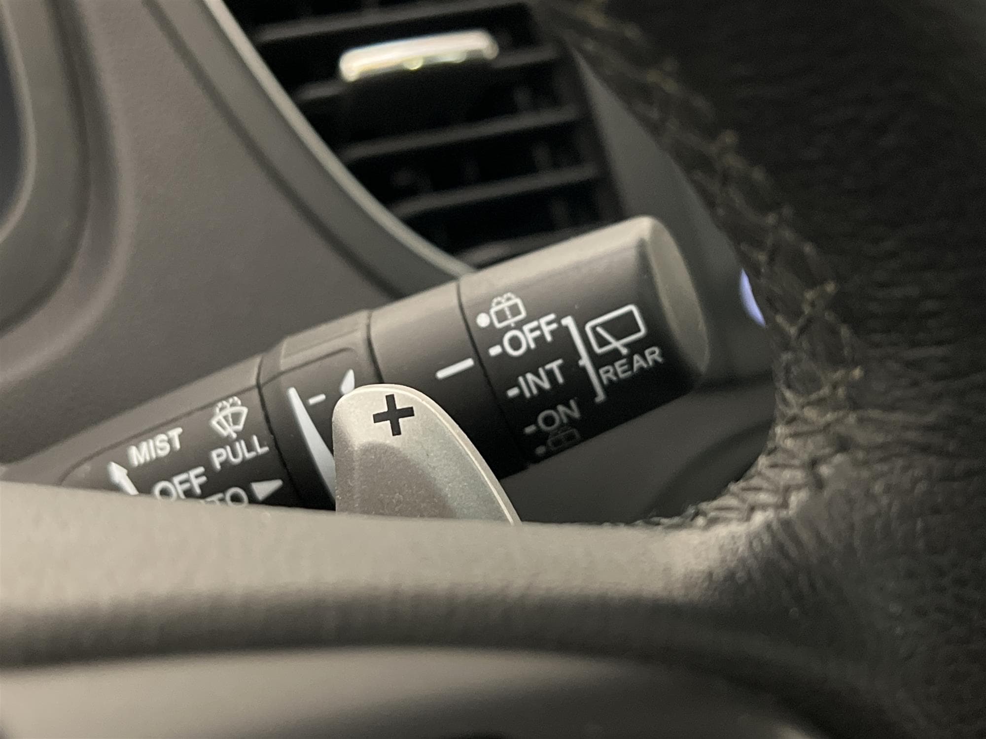 Honda CR-V 2.2 i-DTEC 4WD 150hk Navi B-Kam Panorama