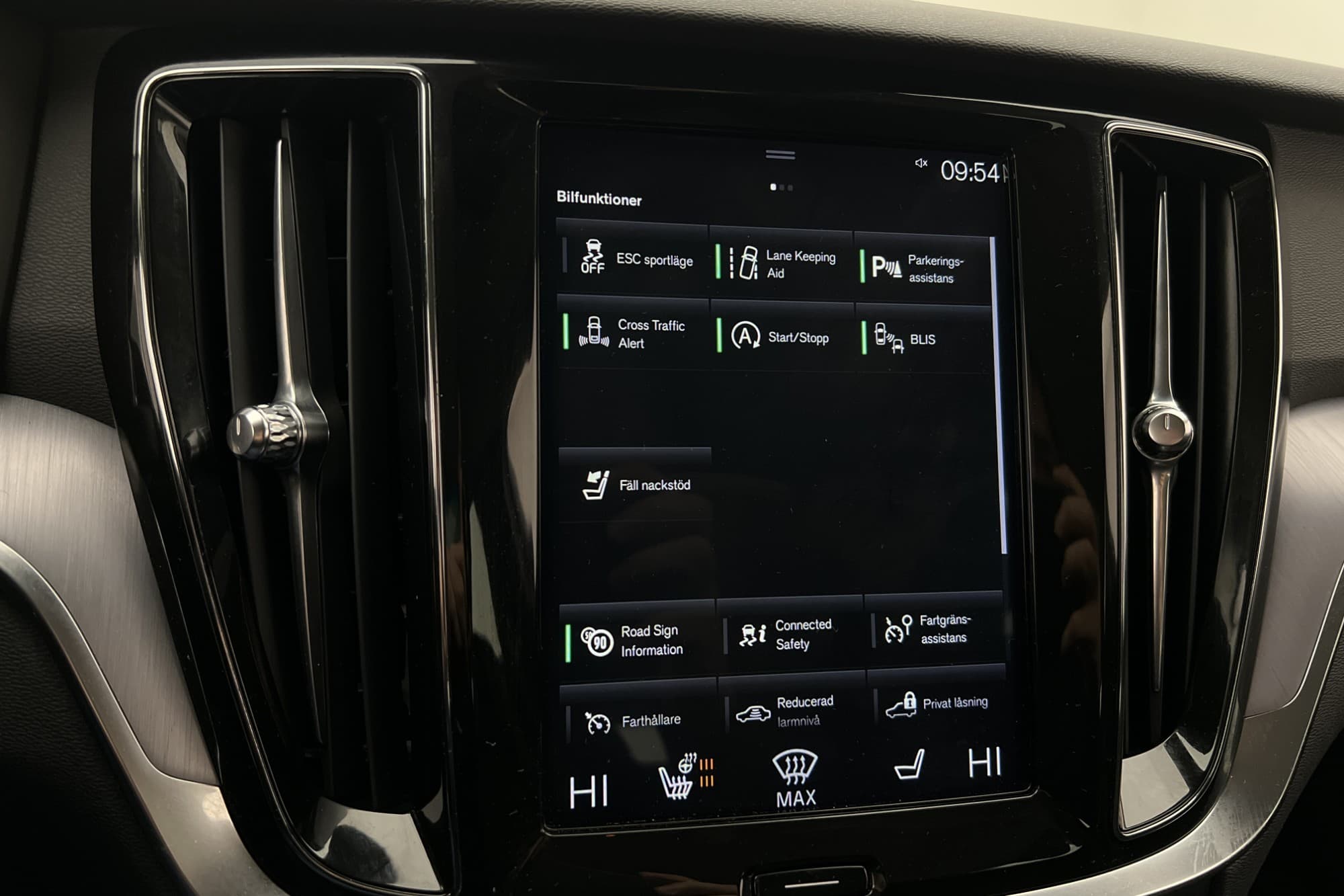 Volvo V60  D4 Momentum Värmare BLIS Keyless Rattvärme MOMS