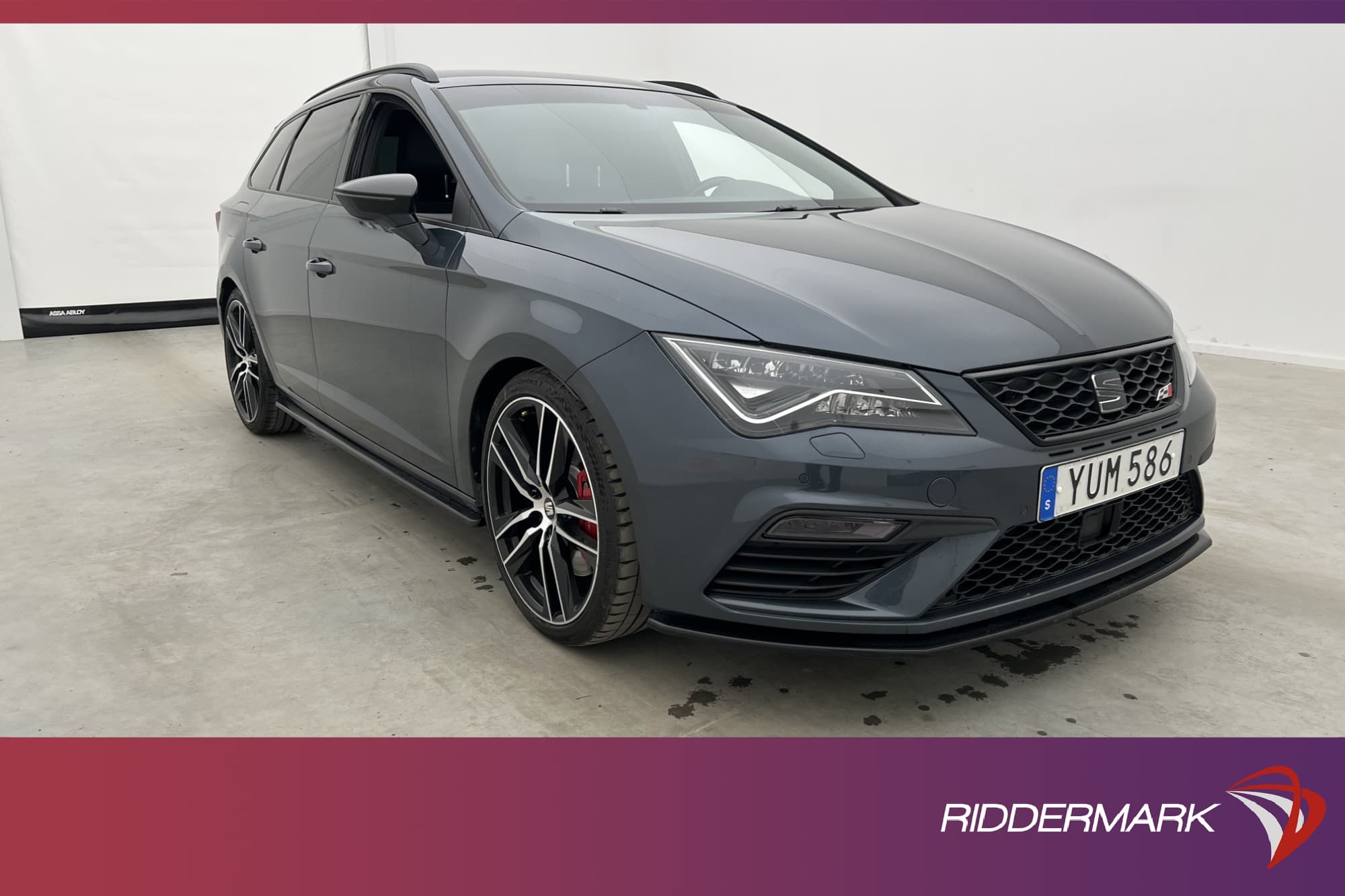 SEAT Leon Cupra ST 4Drive 300k