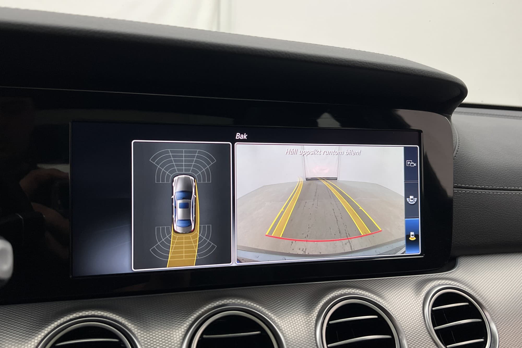 Mercedes-Benz E 200 184hk AMG Pano Värmare Kamera Navi