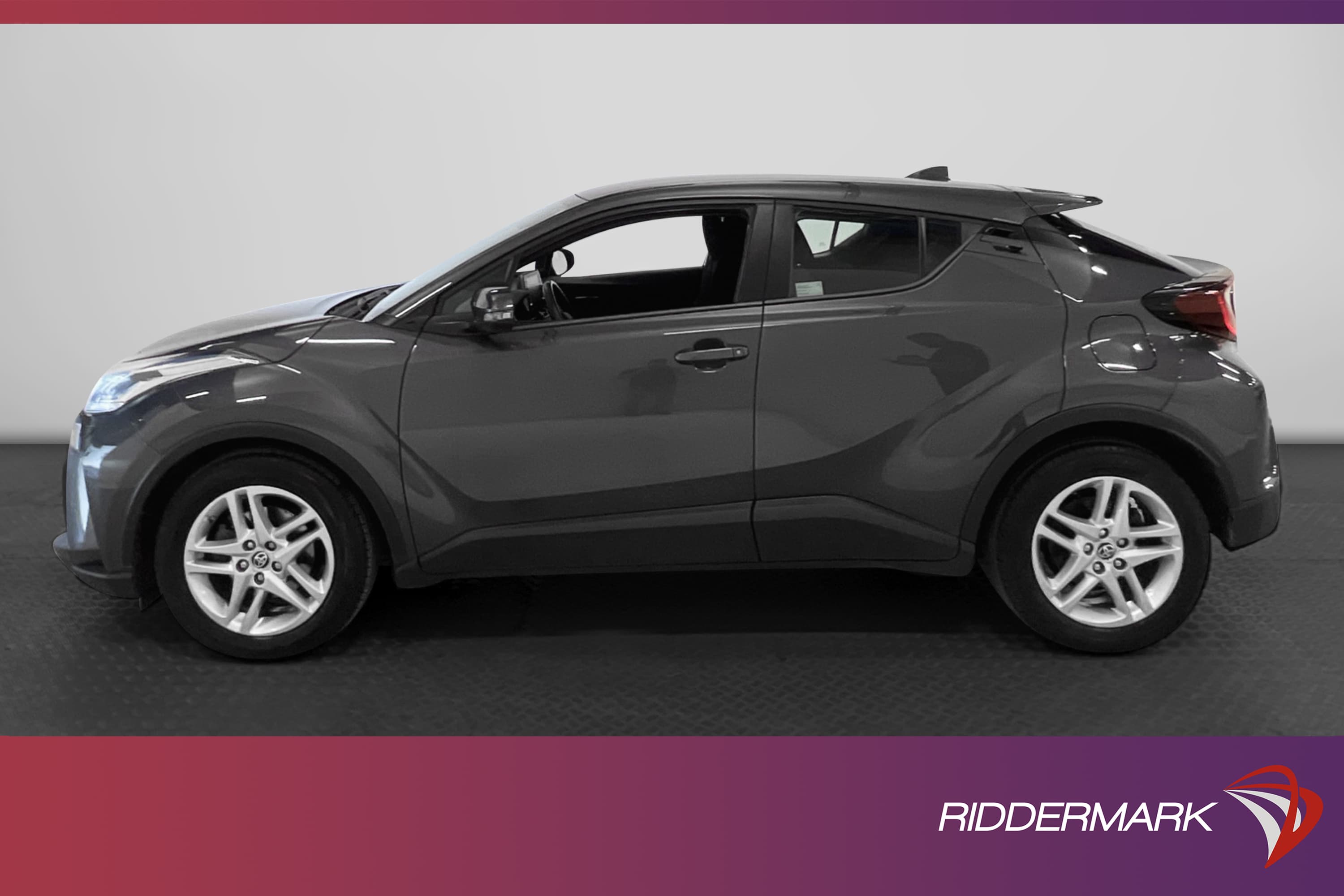 Toyota C-HR Hybrid CVT 122hk B-Kamera