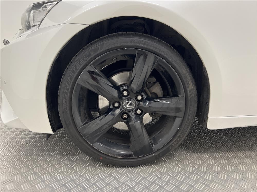 Lexus IS 300h Hybrid Special Edition Kamera Navi Keylessinteriör