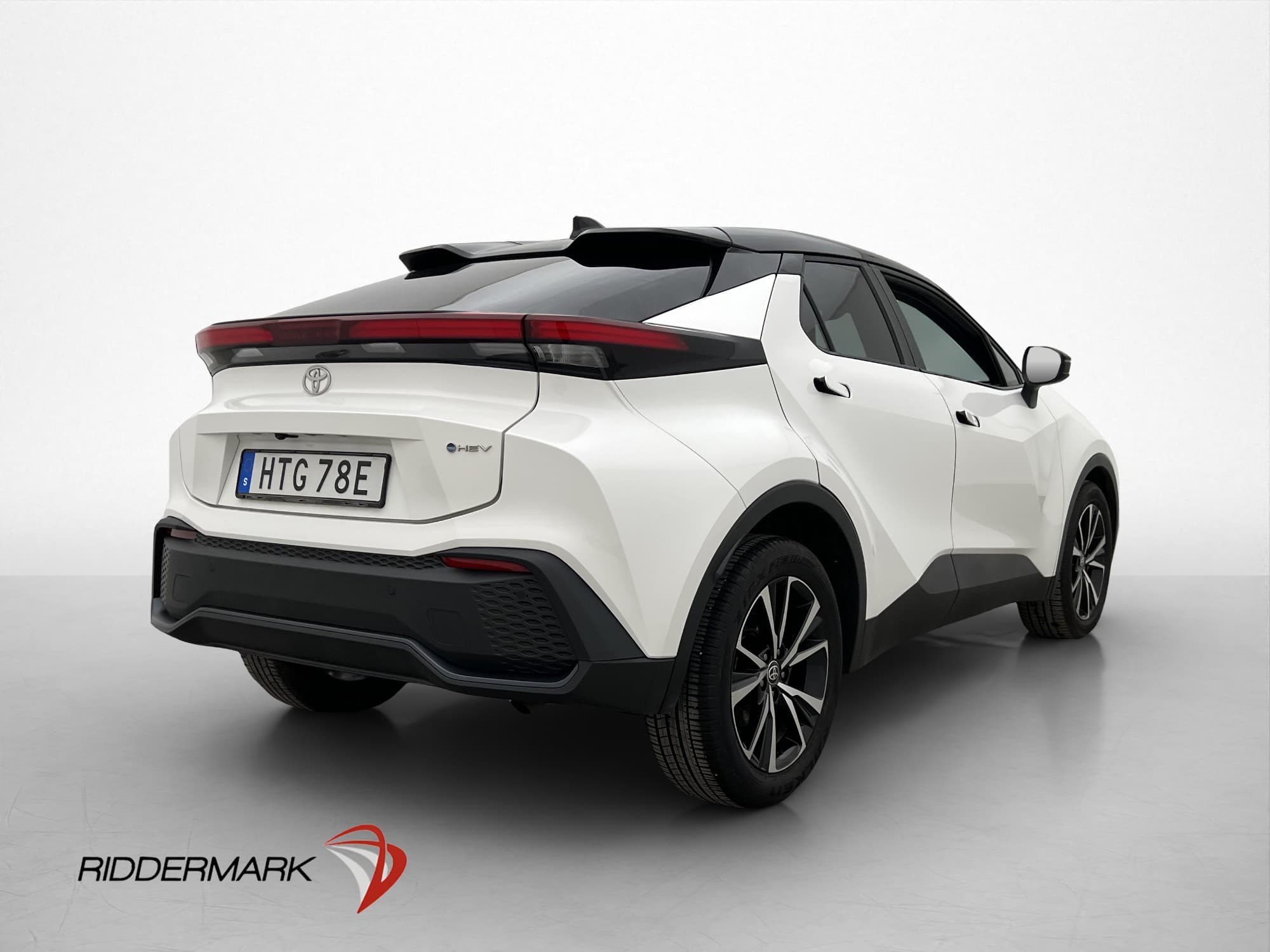 Toyota C-HR Hybrid 140hk Style Kamera Adaptiv Döda Vinkel