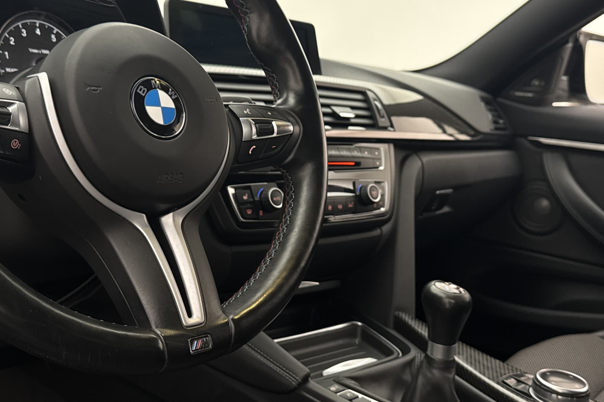 BMW M4 Coupé 431hk M-Performance Navi HUD H/K Svensksåld