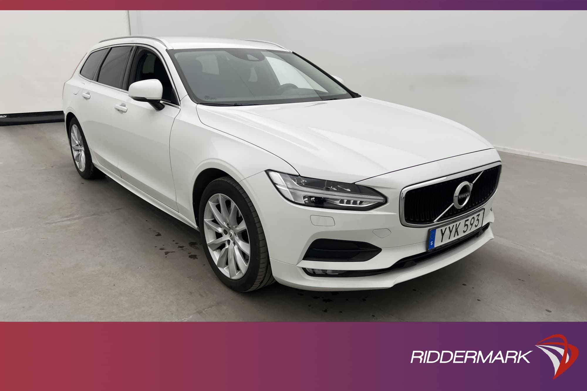 Volvo V90 T4 190hk