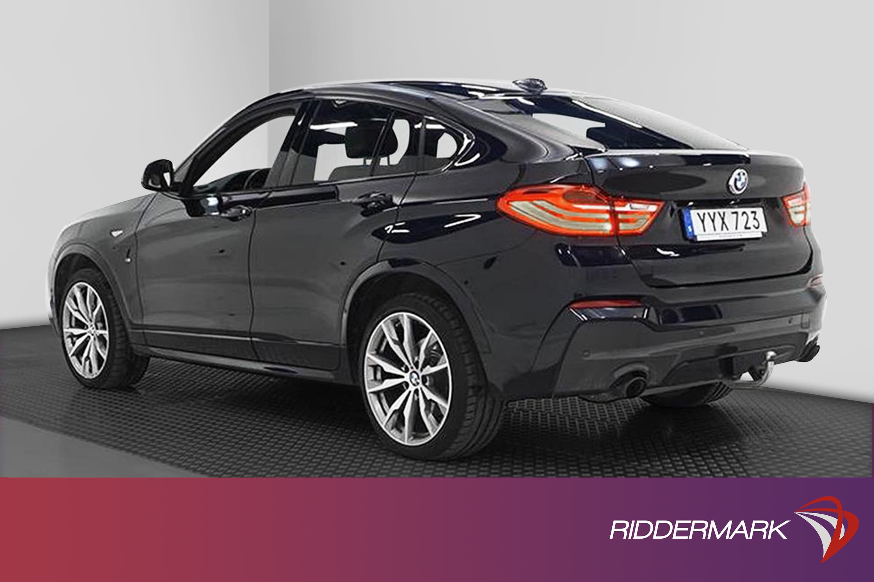 BMW X4 M40i 360hk M-Sport T-lucka 360° H/K HUD Navi Dragexteriör