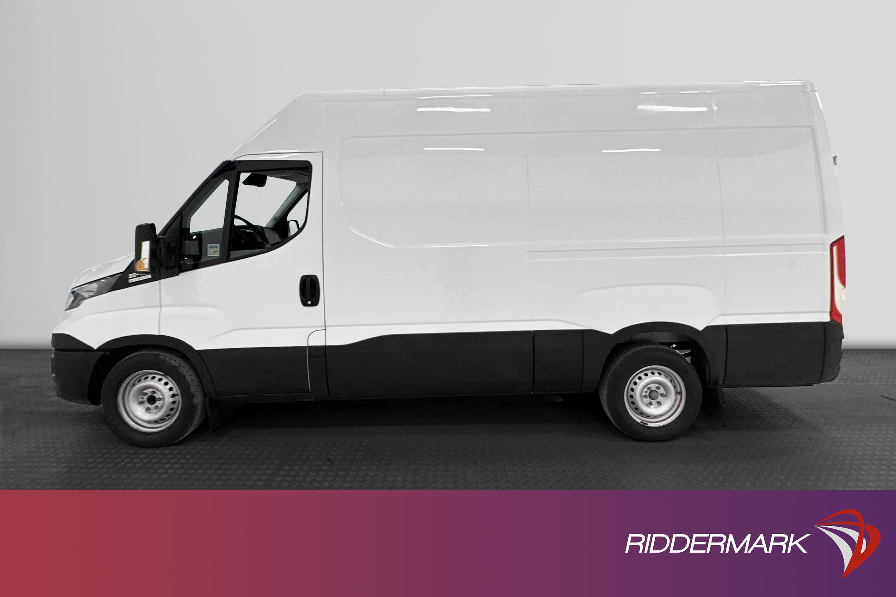 Iveco Daily L3H2 2.3JTD Automat Värmare Nyservad Moms