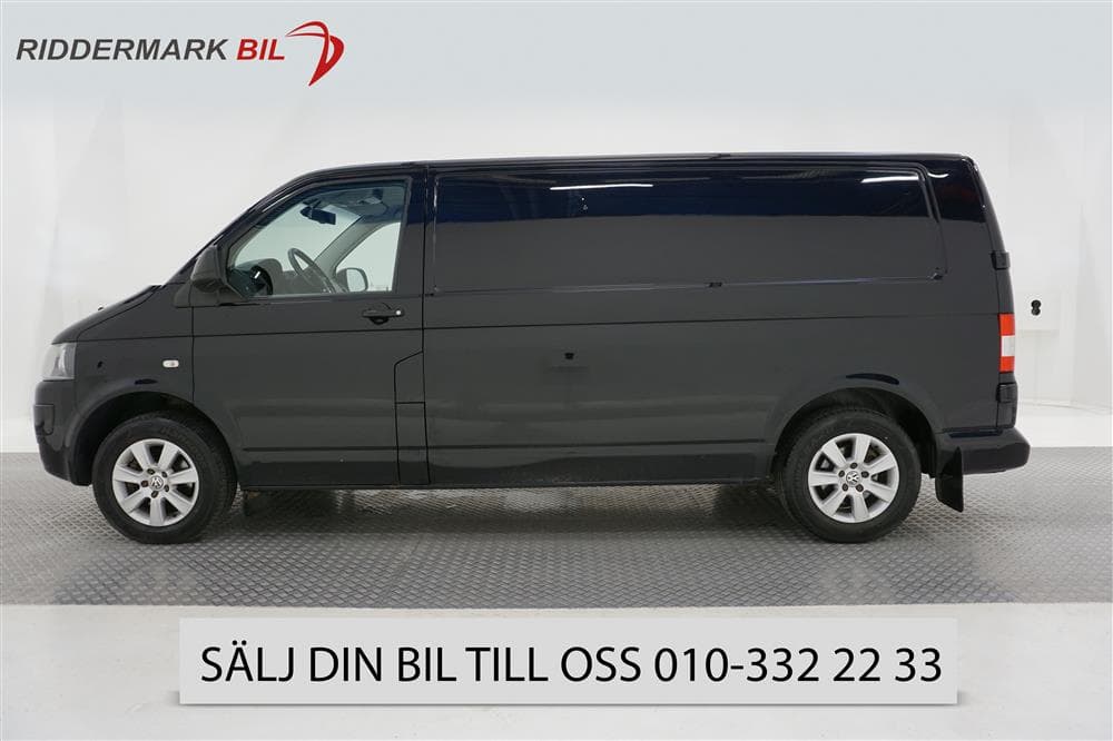Volkswagen Transporter 2.0 TDI 140hk L2 Aut Värmare 3-sits