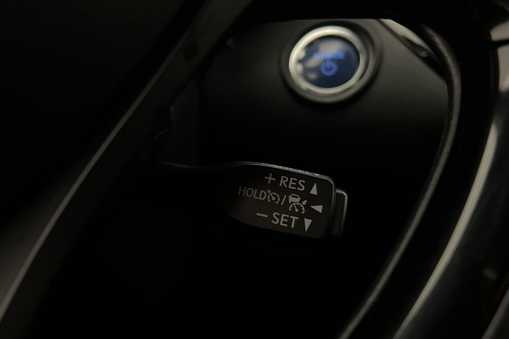 Toyota C-HR Hybrid X-Edition Kamera Rattvärme 1-brukare