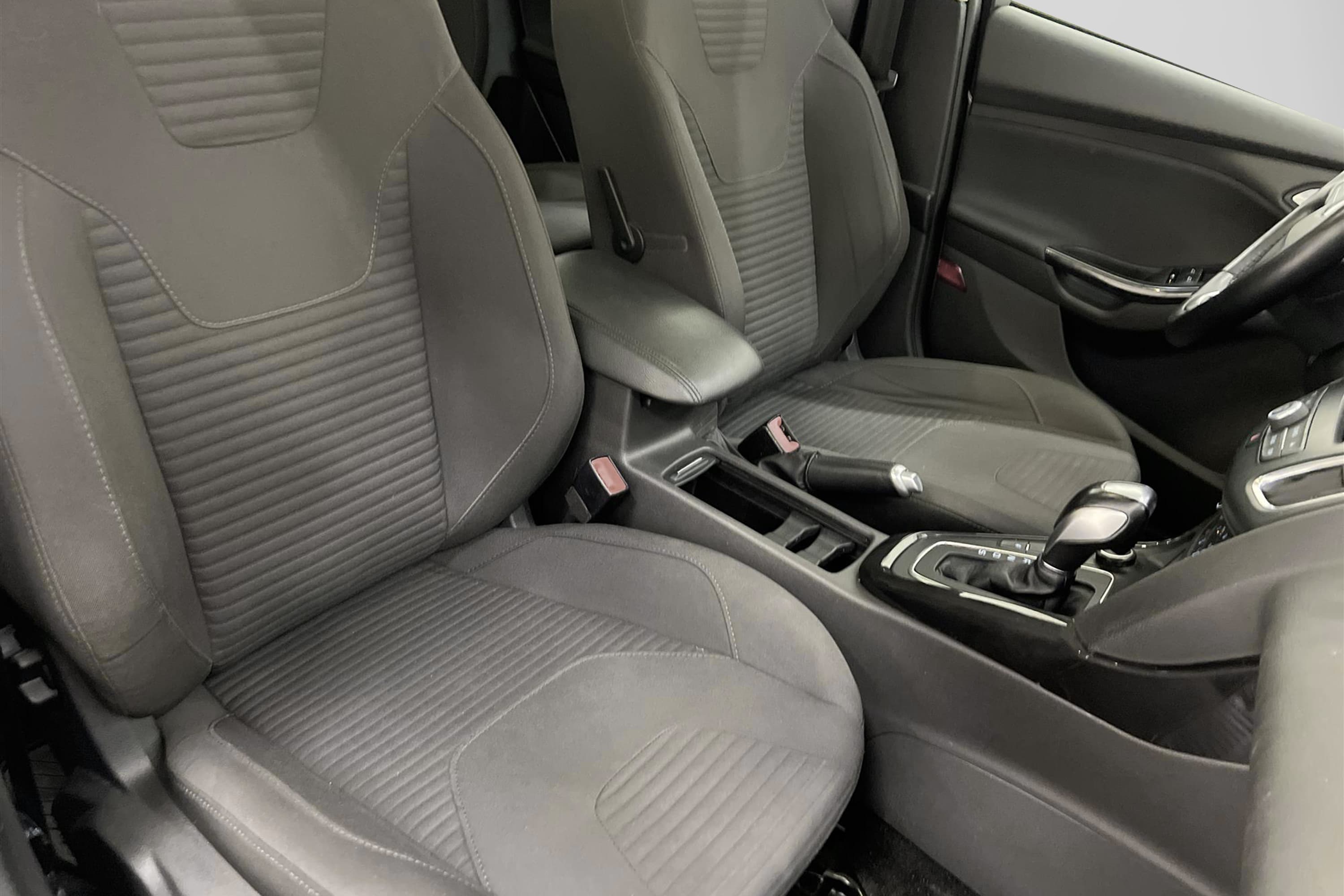 Ford Focus Kombi 1.5 120hk Sensorer Drag Välserv 0,38l/mil